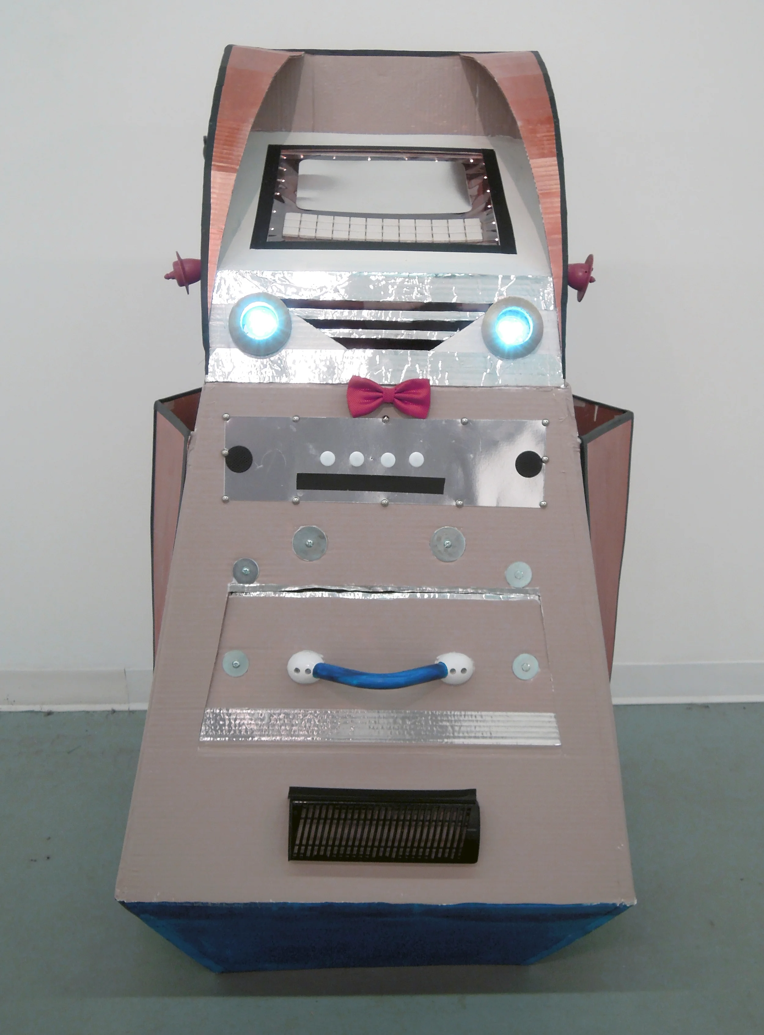 robotfull copy.jpg