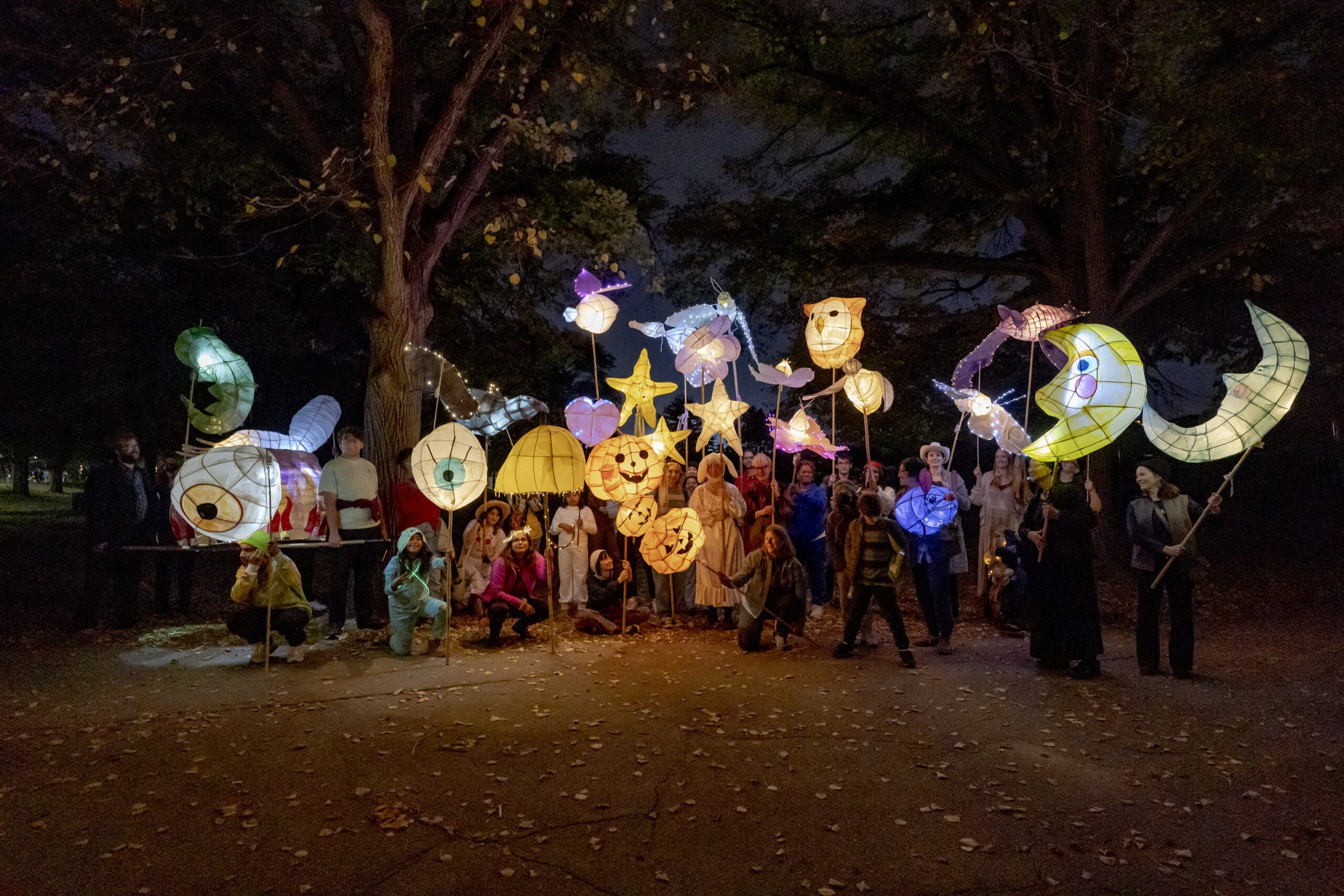 2022-LanternParade-50-scaled.jpg