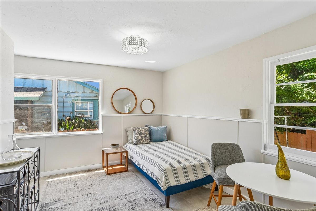 39-Bedroom 3.jpg