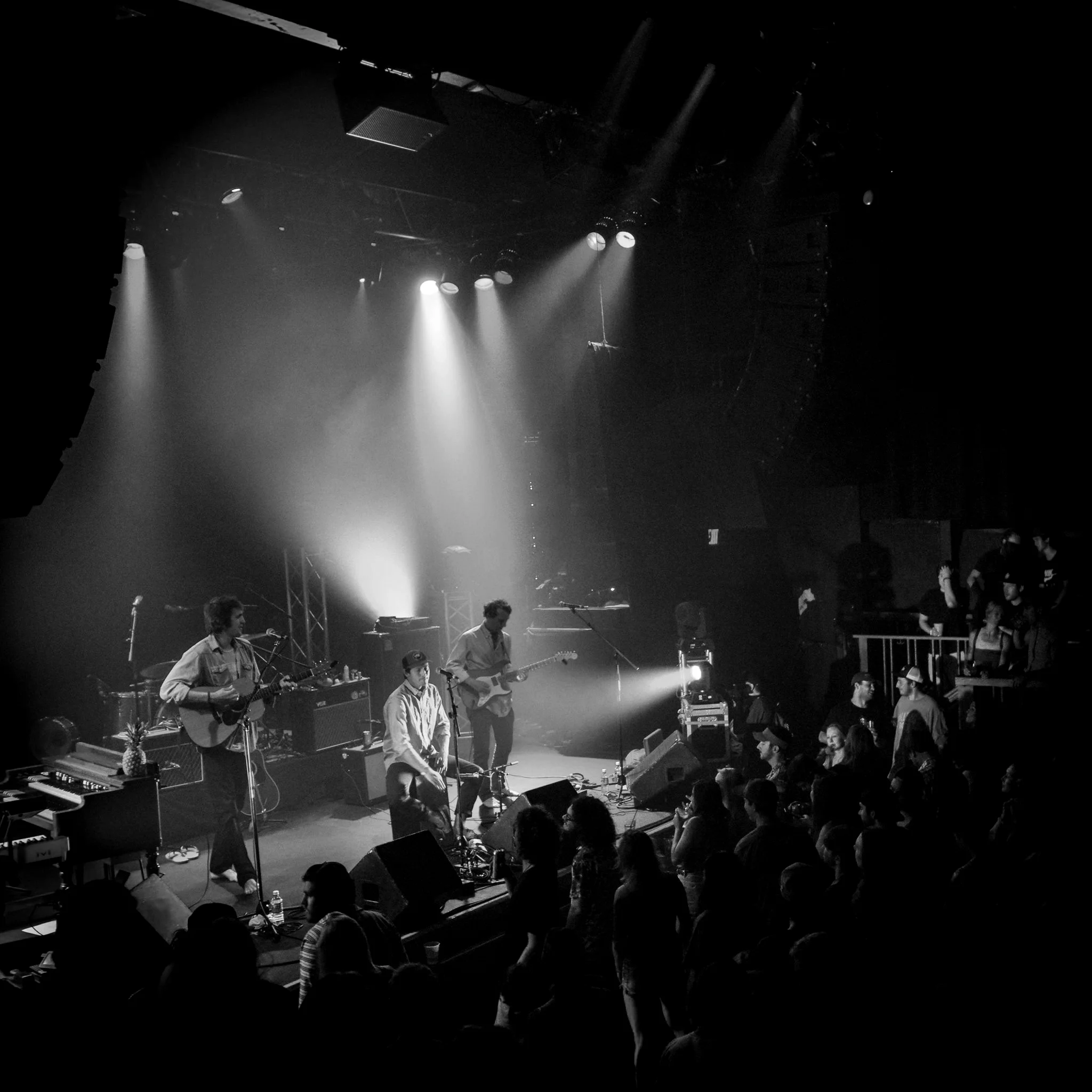 Fox07.13.2017grayscale_JoePlante.jpg