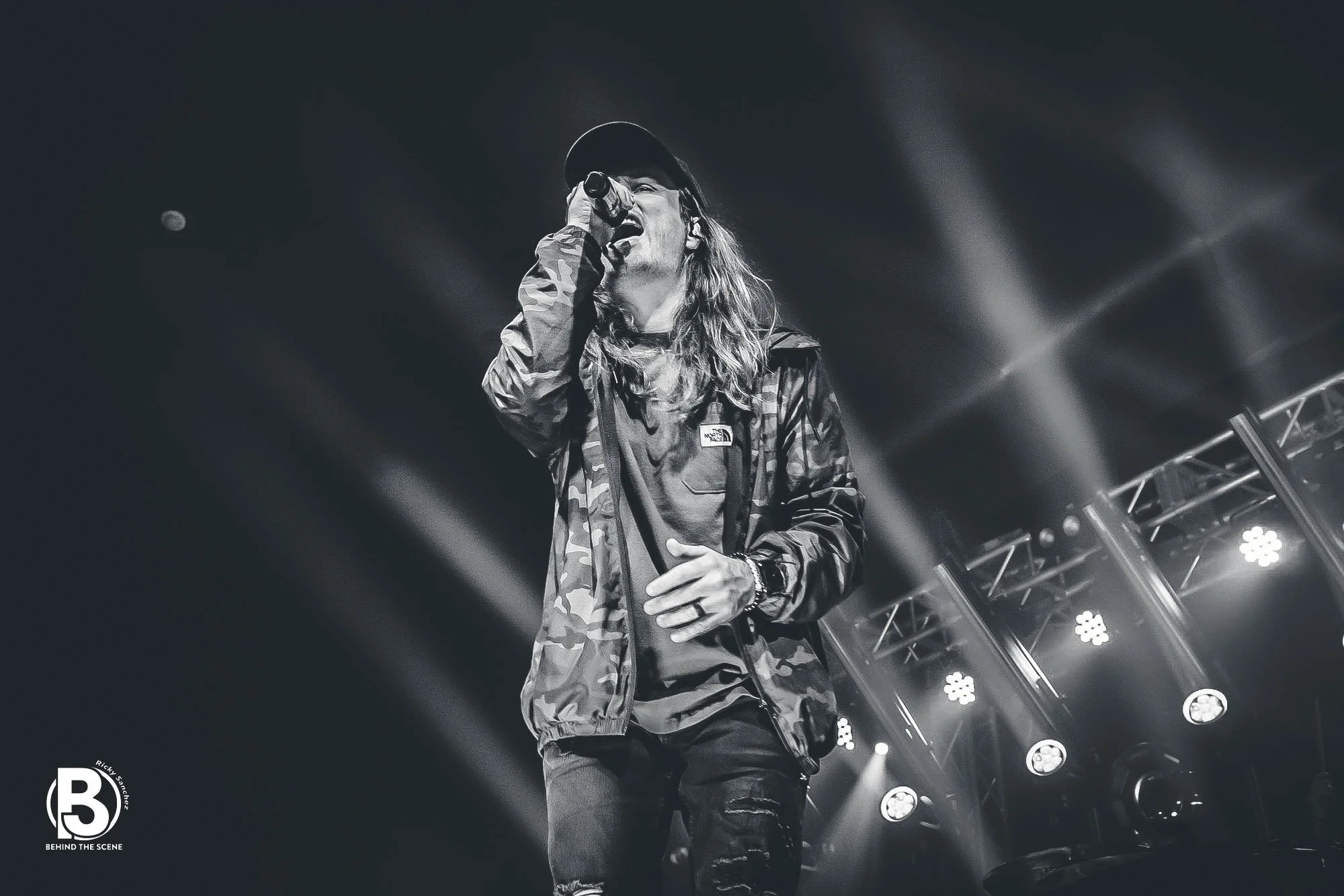 FitForAKing13024-01.jpg