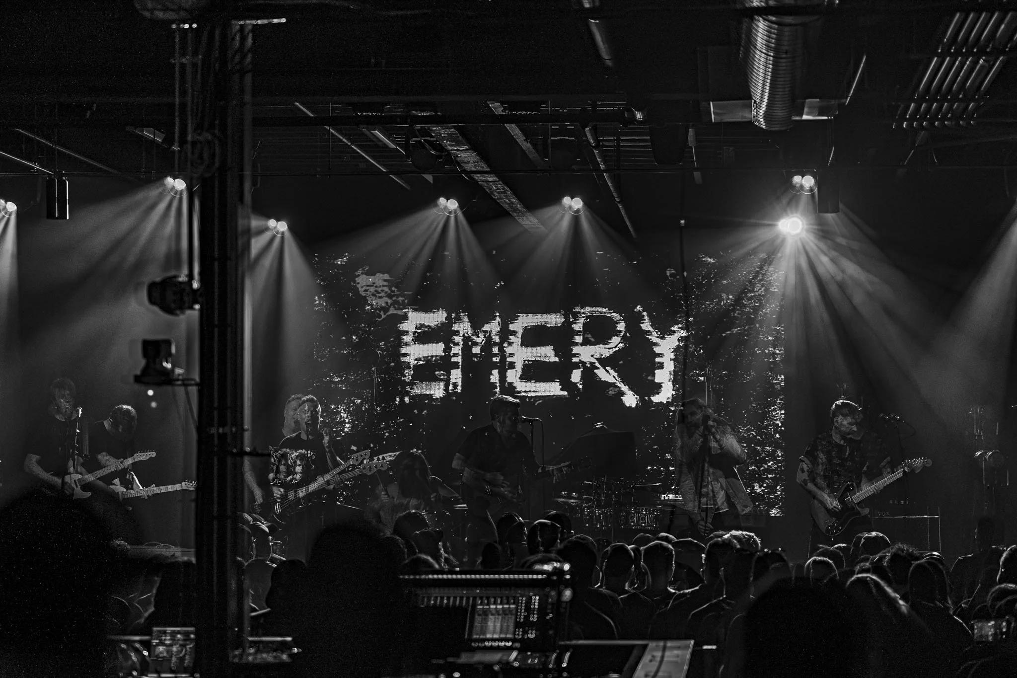 Emery-02.jpg