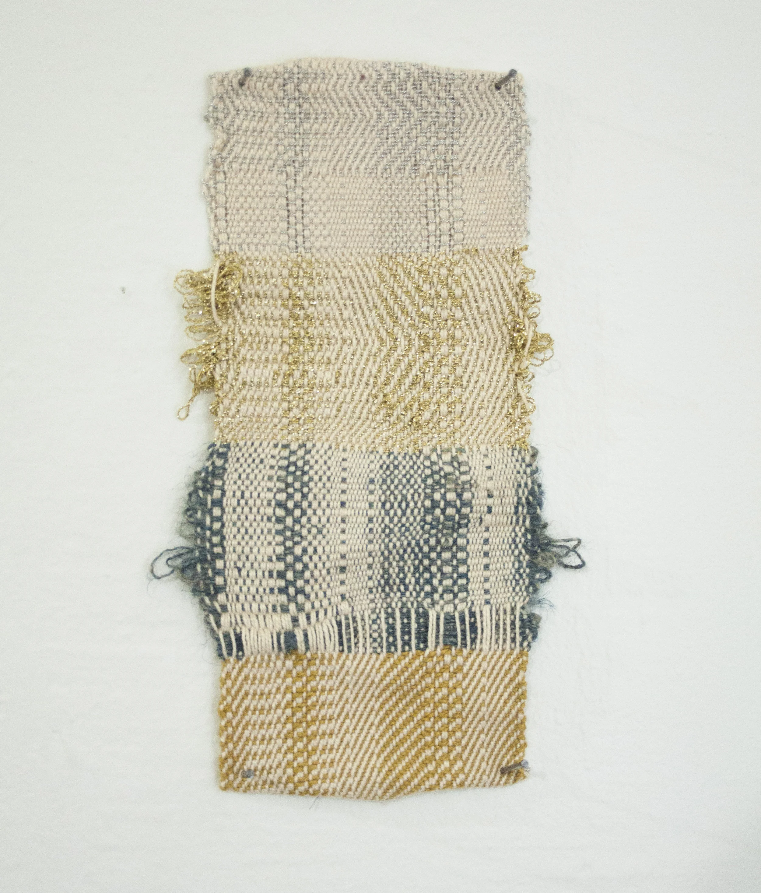 hand weaving 3x7"