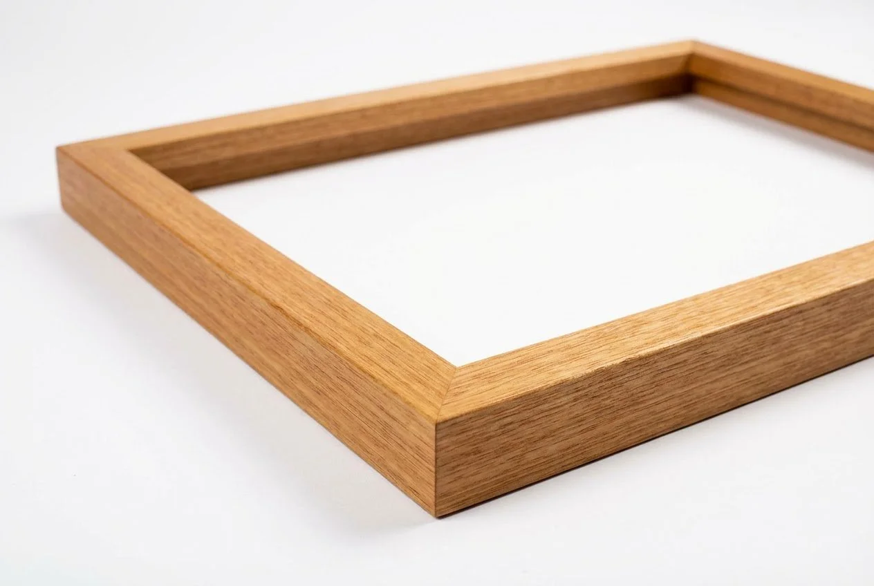 Tasmanian_Oak_frame_3_2_photo-0.jpg