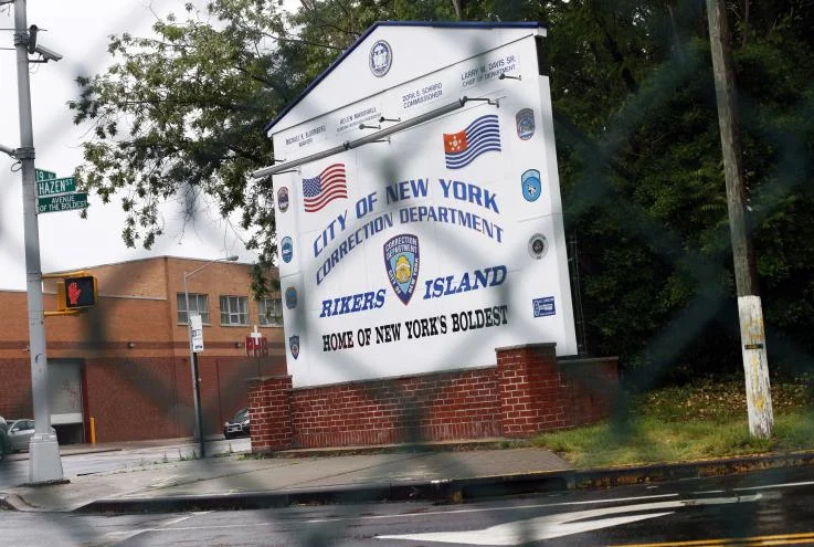 12-4-14-rikers-island.jpg