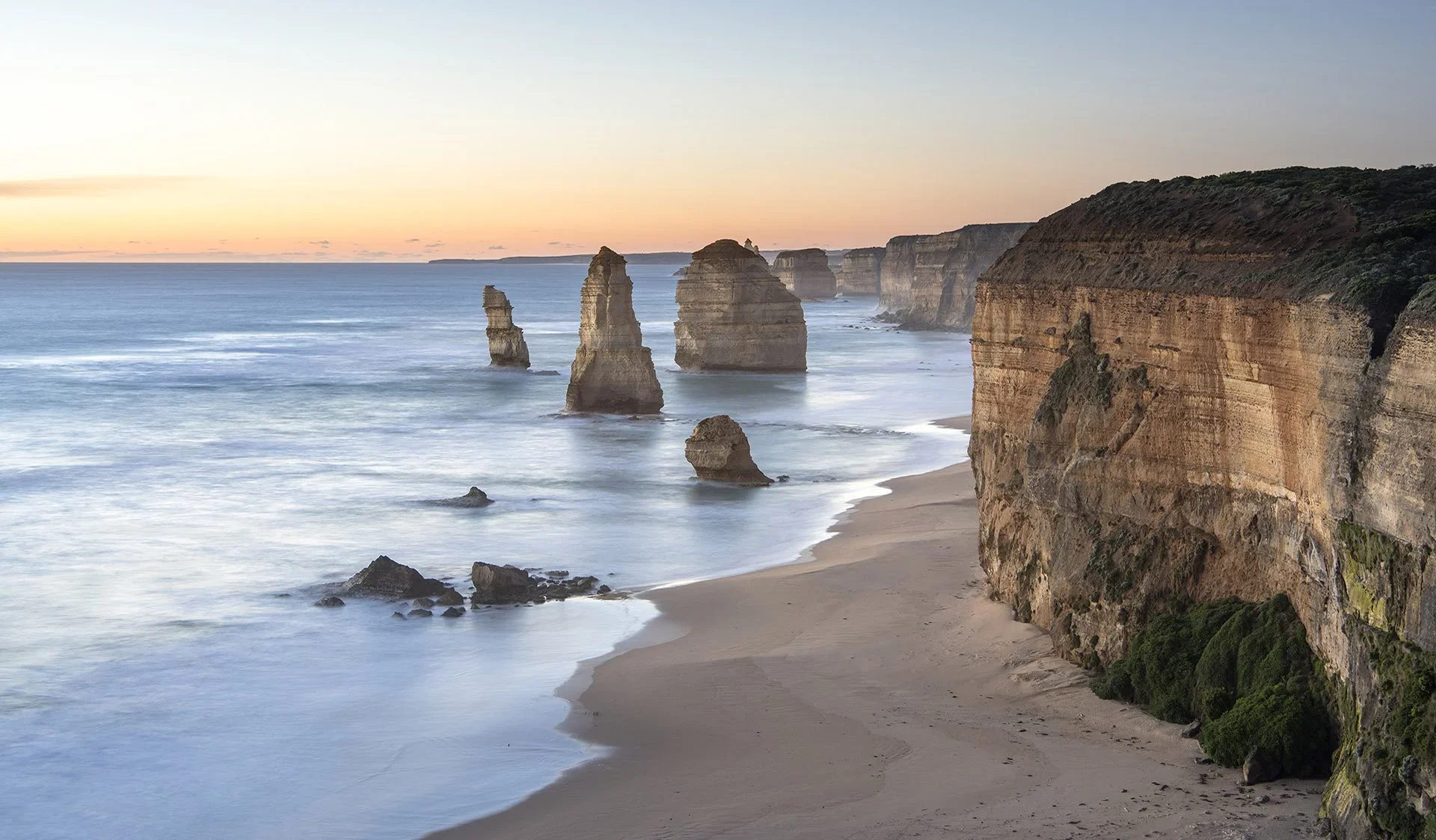 Twelve Apostles Visitor Centre