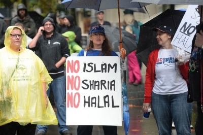 Replace Islam with Judaism and halal with kosher and suddenly everyone freaks out