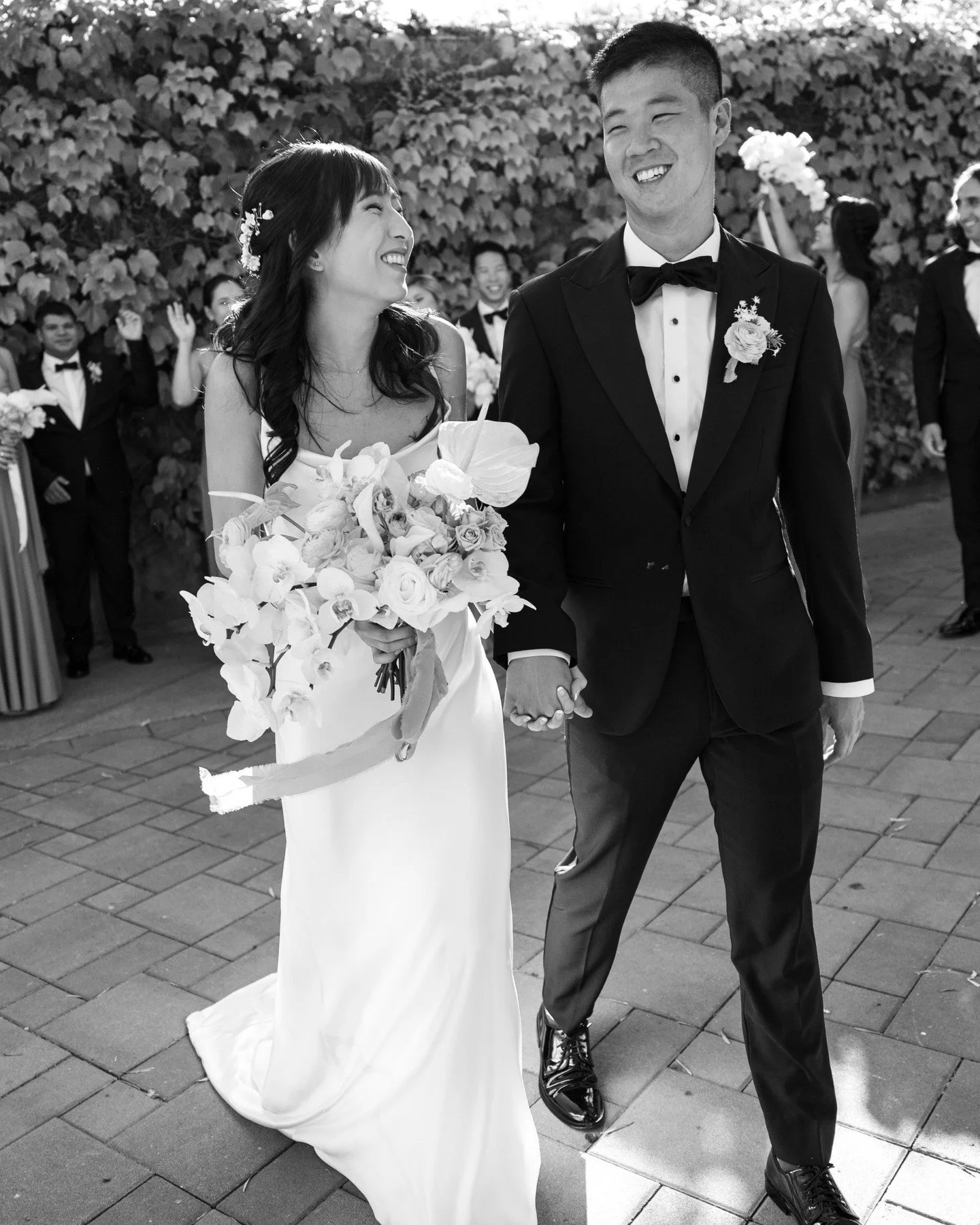 Surrounded by love, laughter, and their favorite people ✨
&bull;
Planner:
@twoperfectevents
Venue:
@ViansaSonoma
Florist: @floralconstructionco
Hair &amp; Makeup Artist:
@beautybyjessiehoang
DJ: @dj_mikeylee
Musicians: @jackiegage
Officiant: Goldpot 