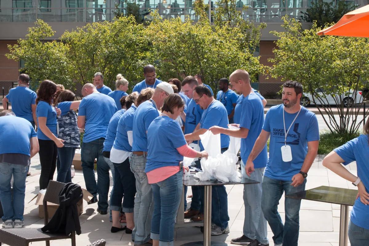 Volunteers - IMG_1983.jpg