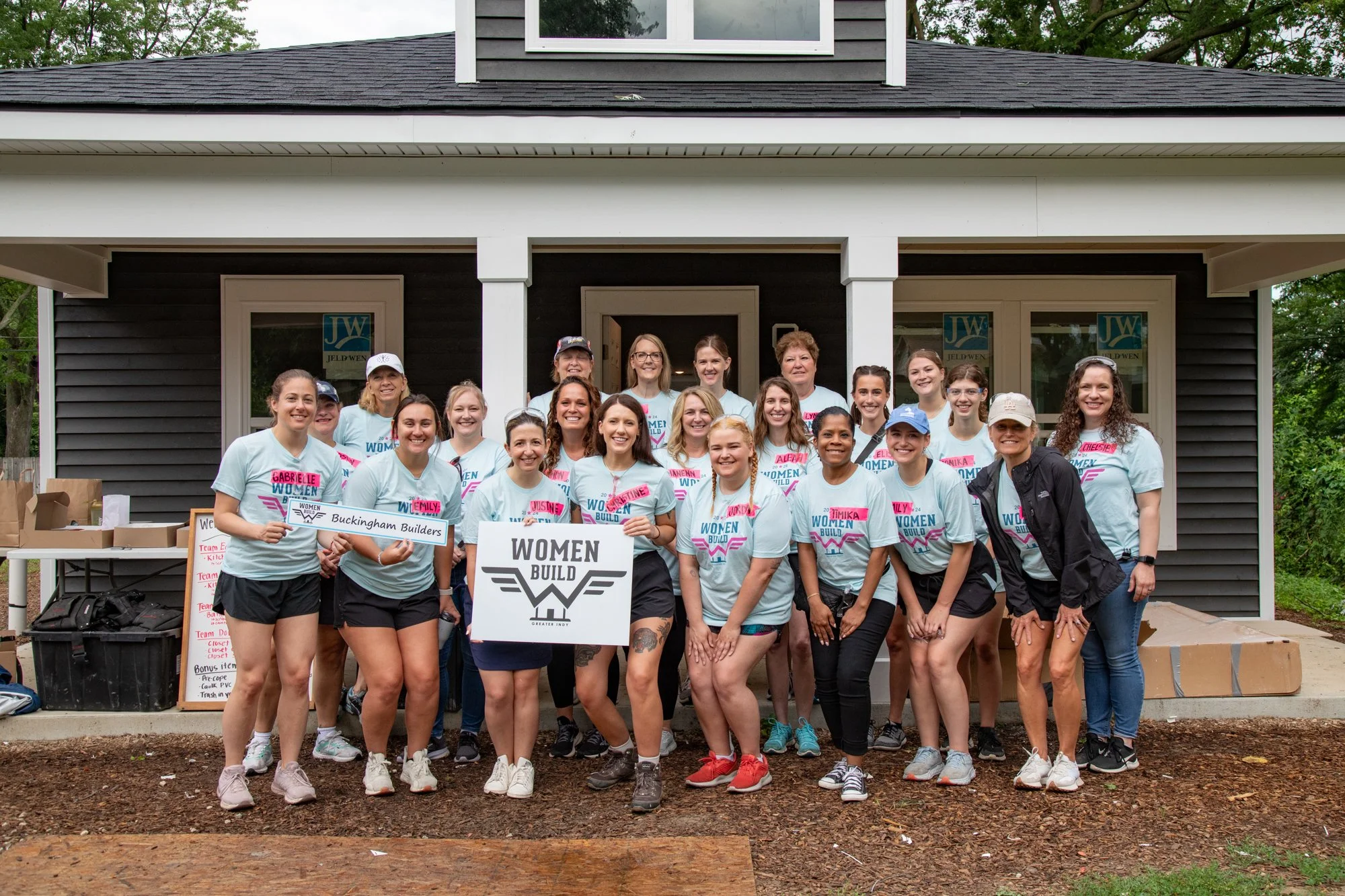BUCKINGHAM-WOMENBUILD-13.jpg