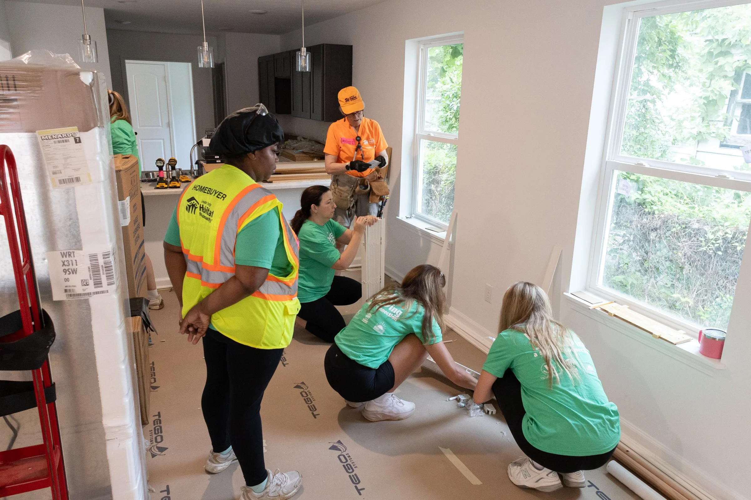 Buck-WomenBuild-20.jpg