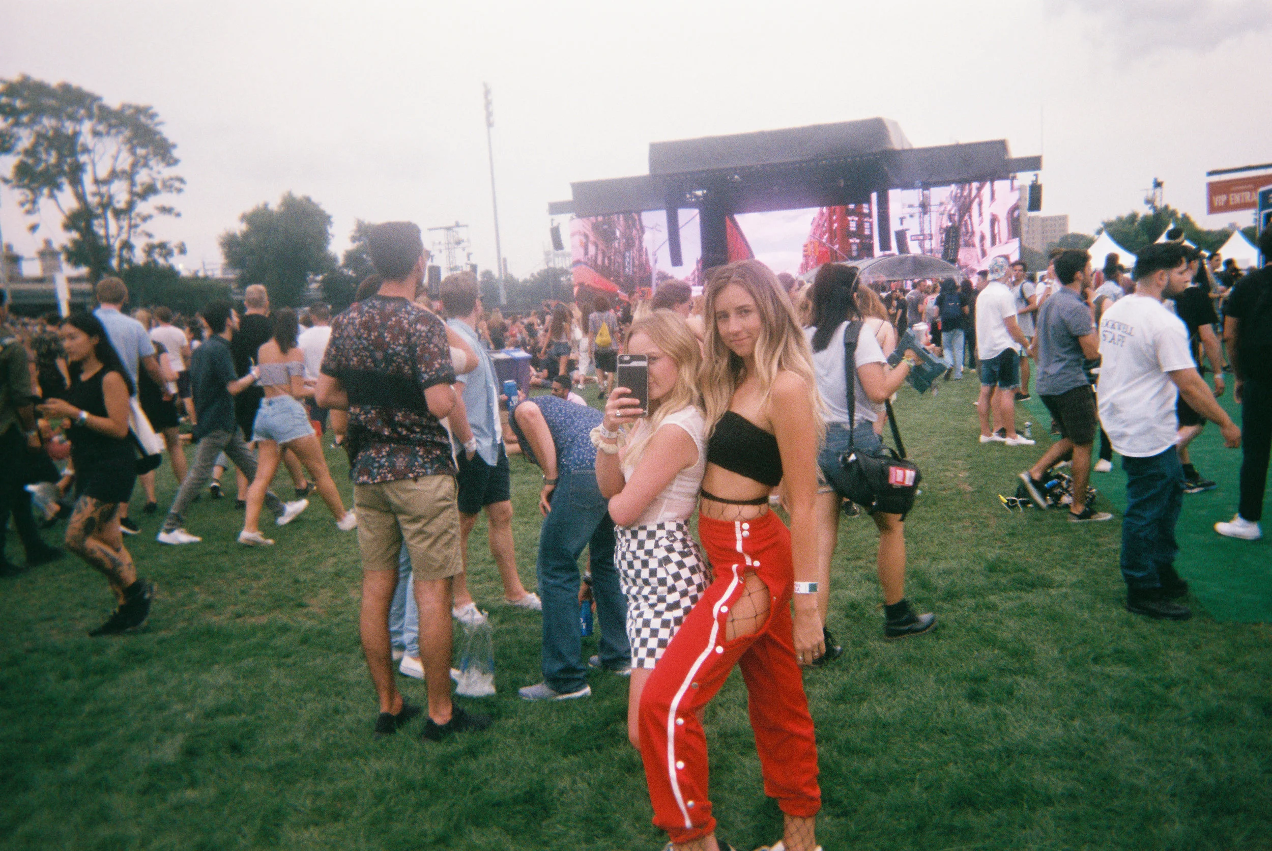 NYC july 2017 // i'm slowly realizing that all of these pictures are just tristen & kate hahaha. this day was absolutely legendary.