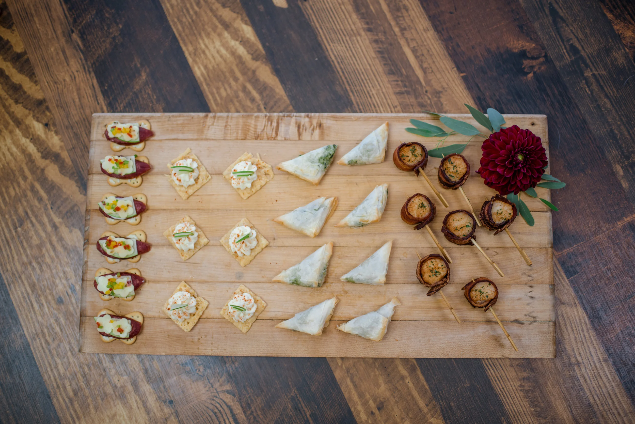 Styled by: Sweetly Paired - Weddings Floral: Bella Calla Photography: www.mollymargaretphotography.com Venue: Winter Park Resort