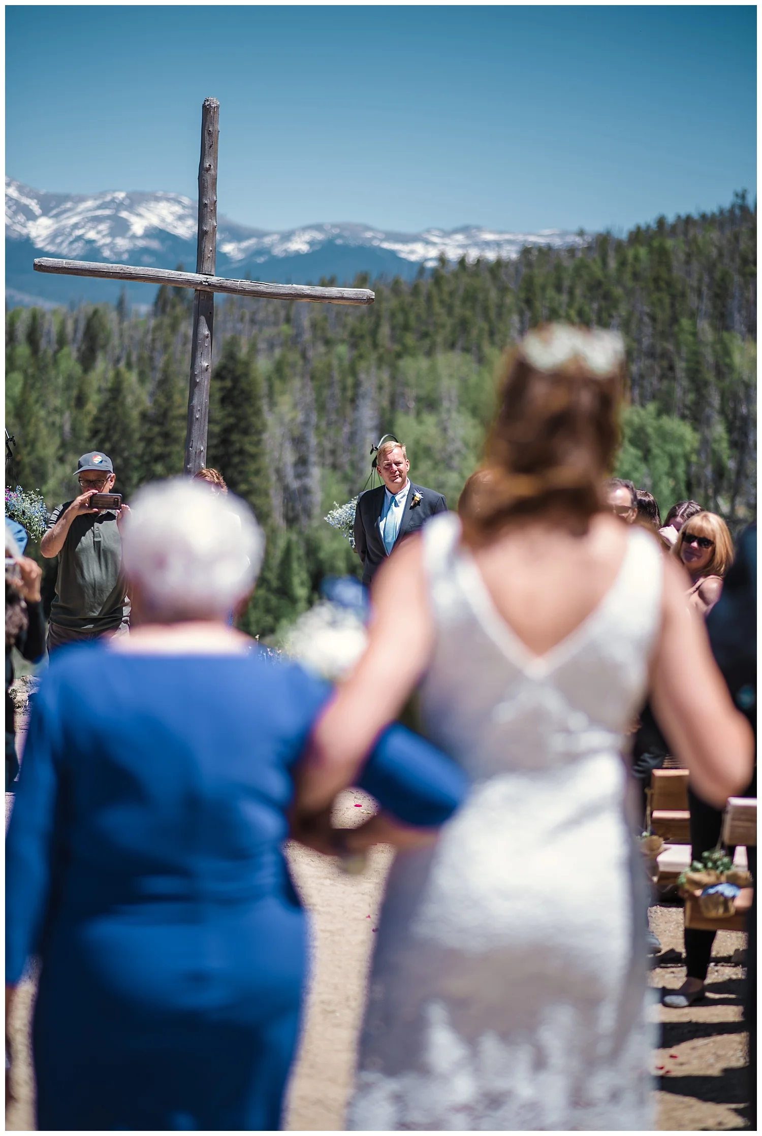 Blue Wedding, Blue and White Flowers, YMCA Snow Mountain Wedding, Rocky Mountain Wedding Photographer, Colorado Wedding Photographer, Colorado Elopement Photographer, Denver Wedding Photographer