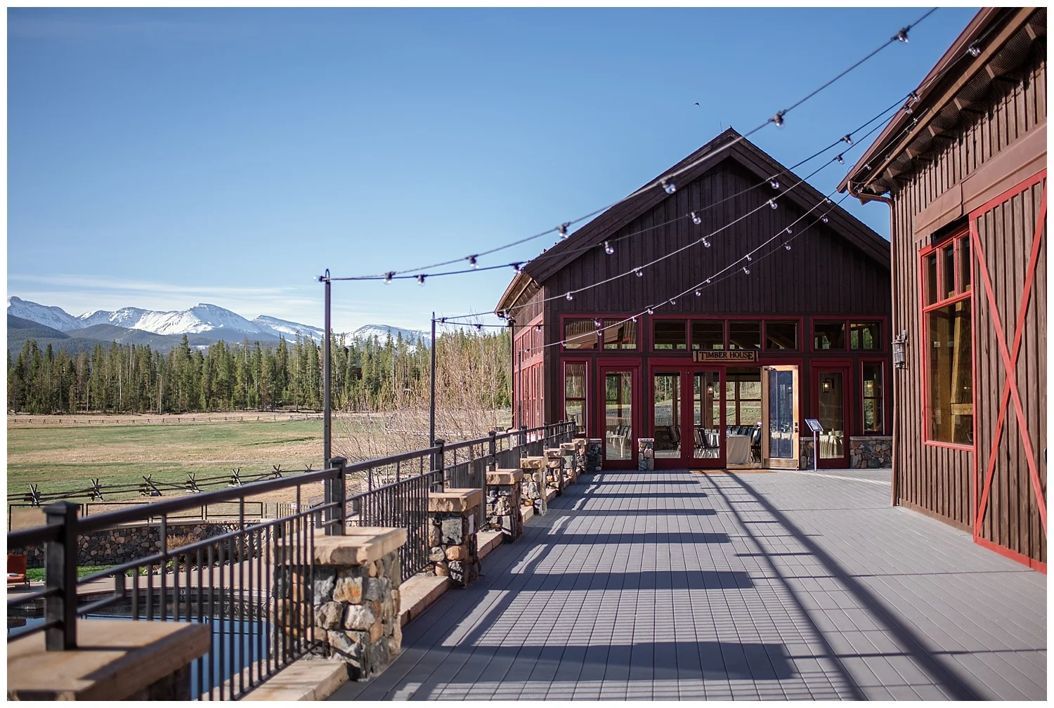 Timber house main sign, colorado wedding photographer, denver wedding photographer, colorado elopement photographer, denver elopement photographer, rocky mountain photographer