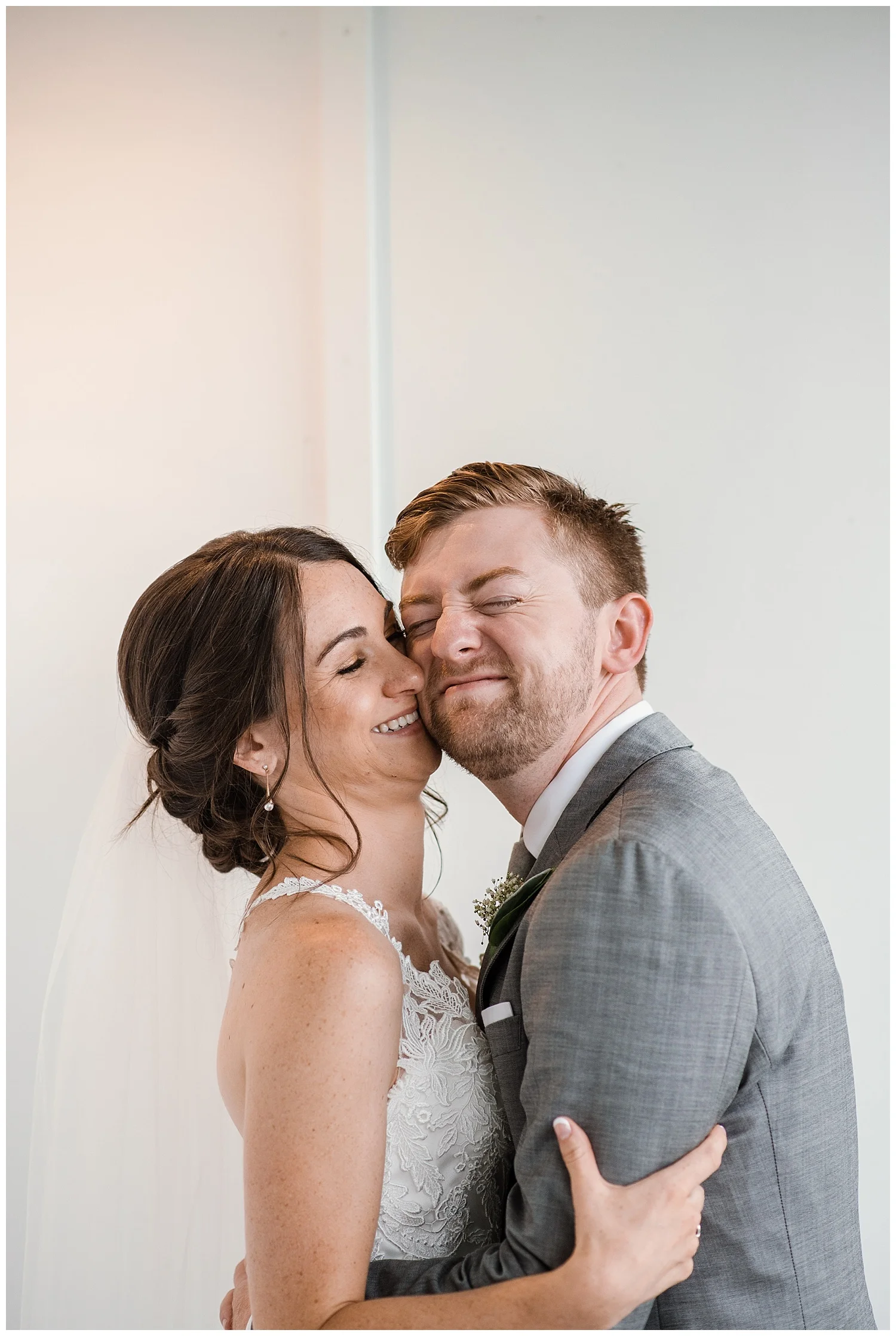 bride and groom portraits at the barn at raccoon creek, colorado wedding photographer, denver wedding photographer, colorado elopement photographer, rocky mountain wedding photographer