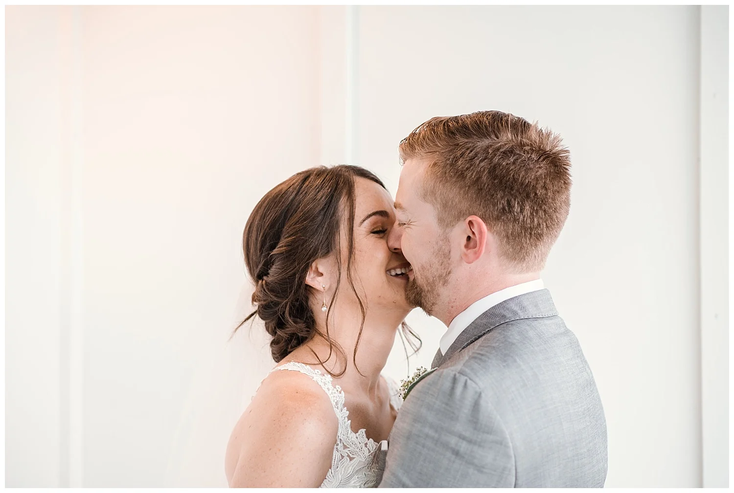 bride and groom portraits at the barn at raccoon creek, colorado wedding photographer, denver wedding photographer, colorado elopement photographer, rocky mountain wedding photographer