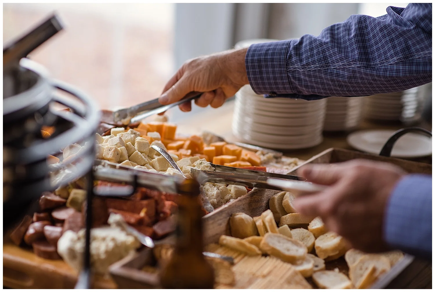 wedding reception details at the barn at raccoon creek, colorado wedding photographer, denver wedding photographer, colorado elopement photographer, rocky mountain wedding photographer