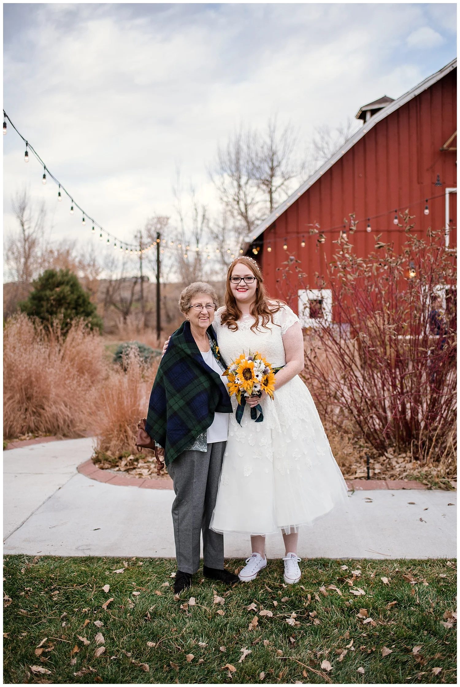 Barn wedding in colorado, colorado wedding photographer, denver wedding photographer, star wars wedding, dr who wedding, lord of the rings wedding, harry potter wedding, Downtown Denver Wedding Photographer, Small Colorado Wedding Photographer, Rocky Mountain Wedding Photographer