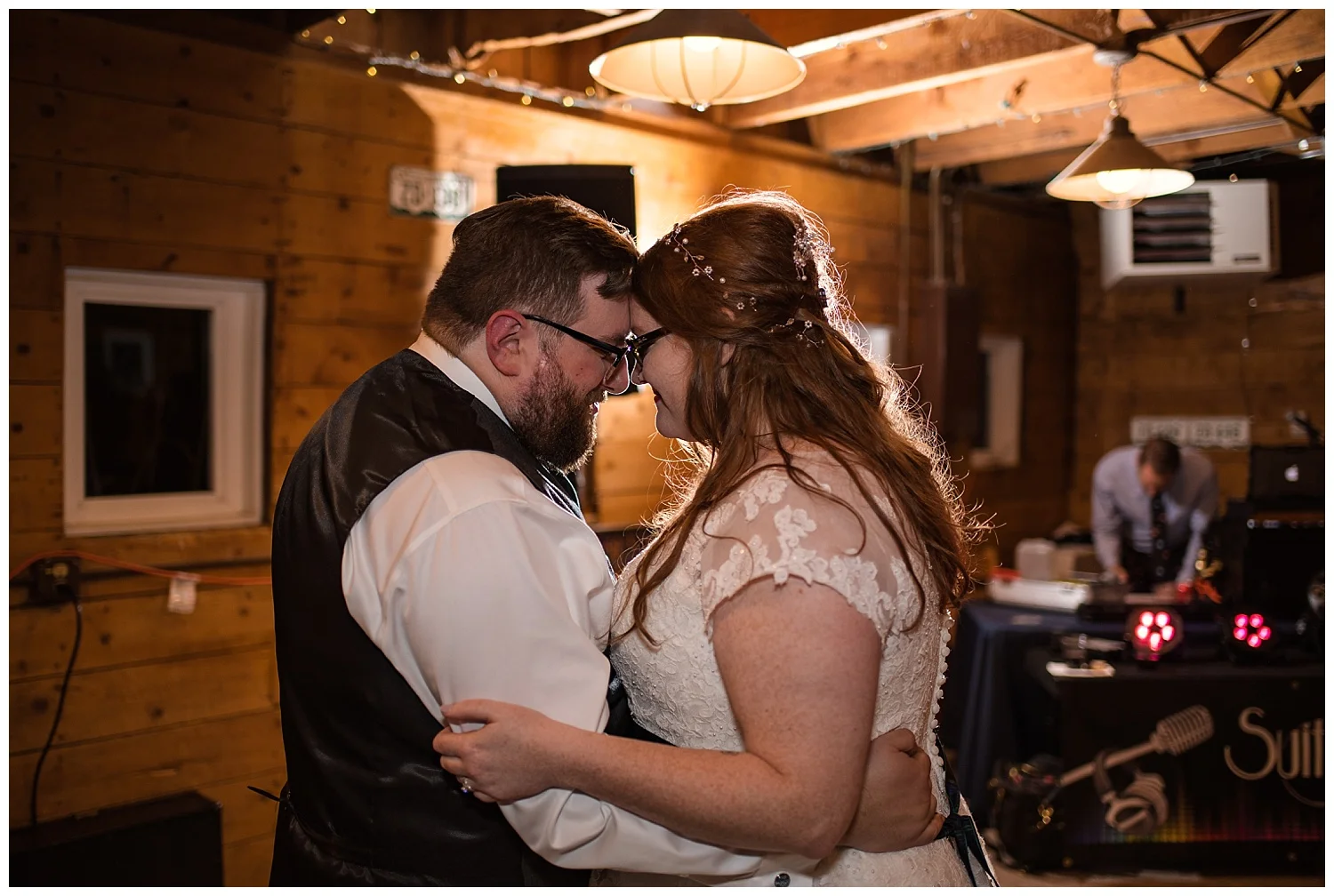 Barn wedding in colorado, colorado wedding photographer, denver wedding photographer, star wars wedding, dr who wedding, lord of the rings wedding, harry potter wedding, Downtown Denver Wedding Photographer, Small Colorado Wedding Photographer, Rocky Mountain Wedding Photographer