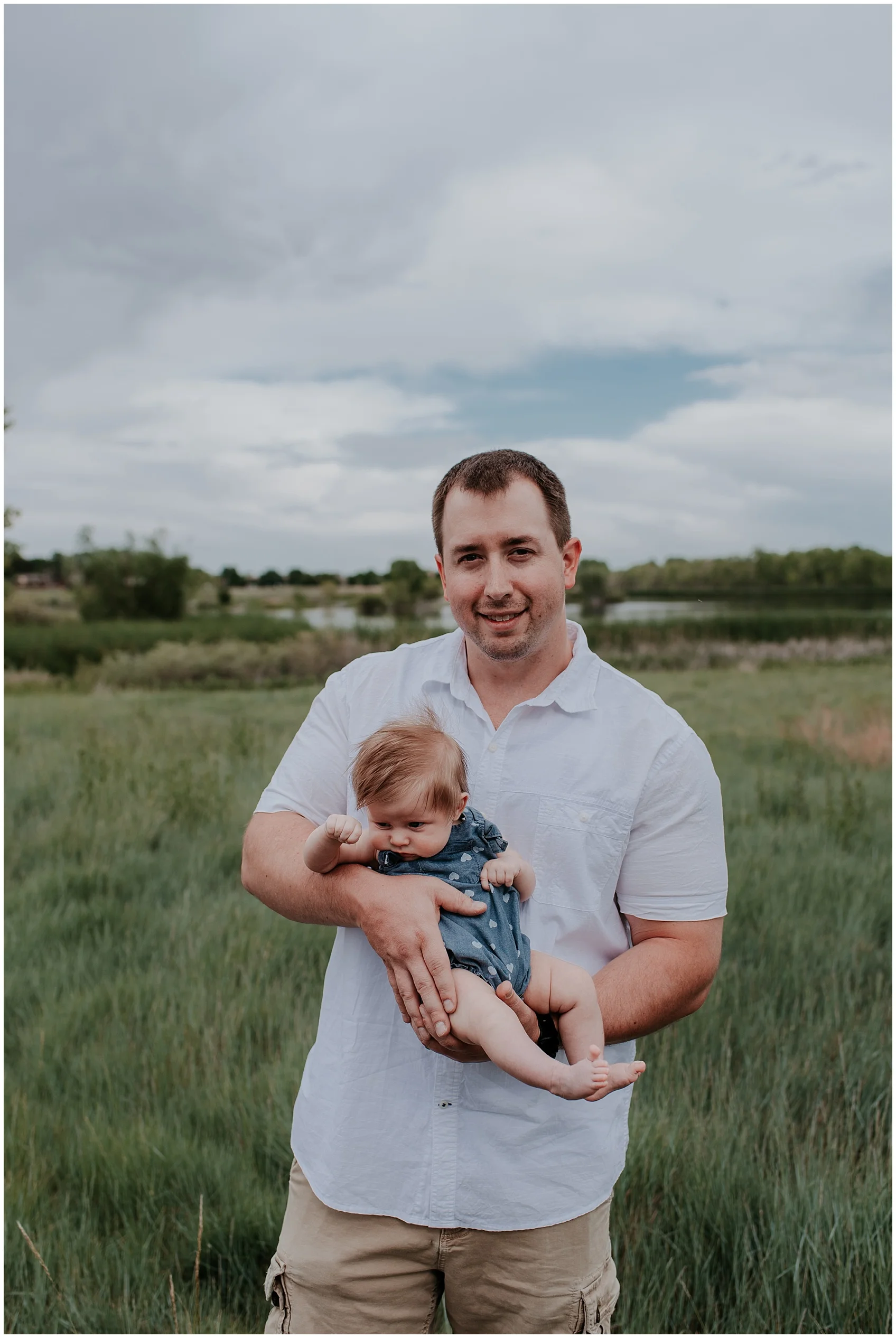 denver family photos, denver family photographer, colorado family photographer, denver family photo locations, family photo outfit ideas, denver mini family sessions