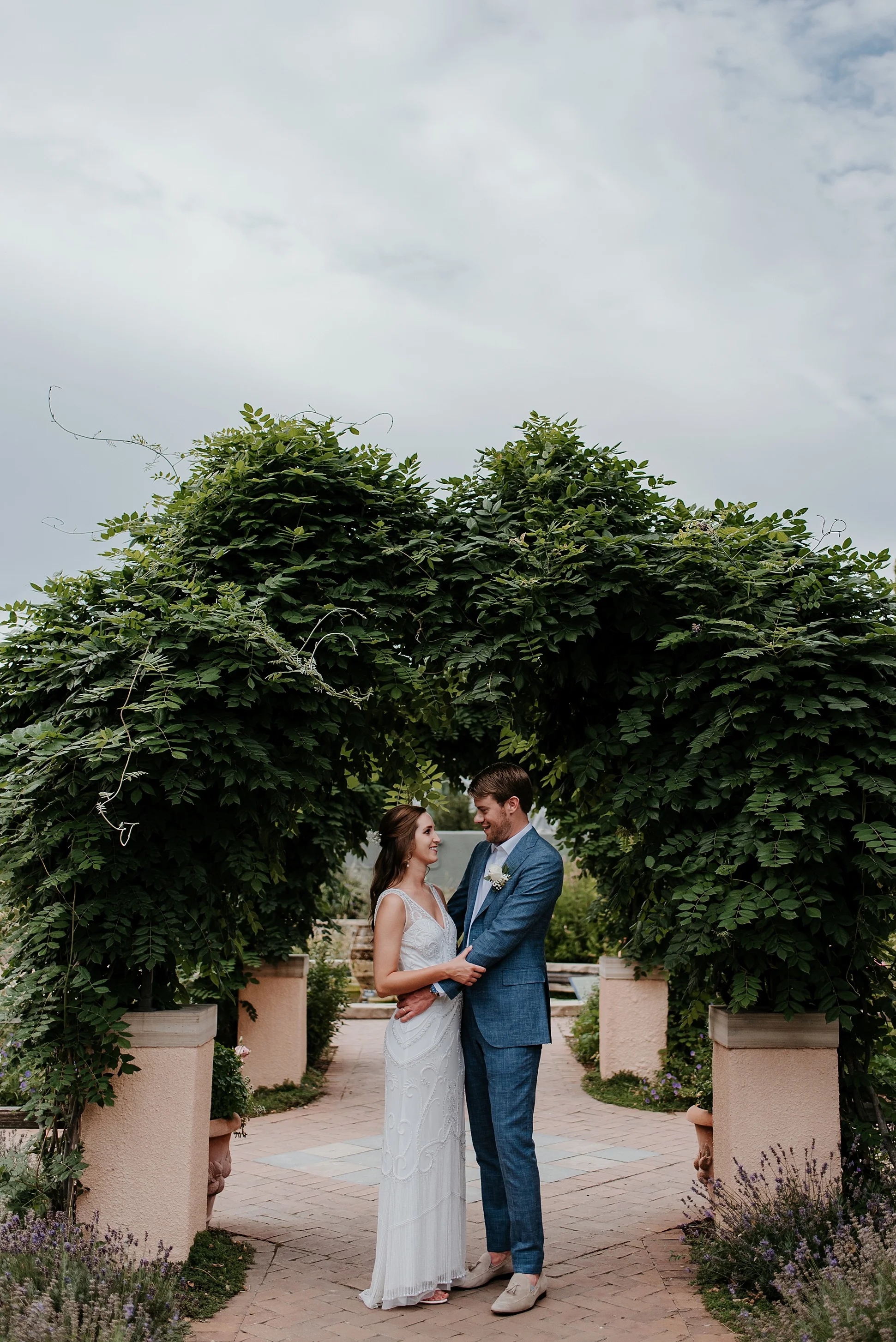 denver botanic gardens wedding, denver botanic garden engagement, rocky mountain national park photographer, denver wedding photographer, colorado wedding photographer, denver wedding videographer and photographer, engagement outfit ideas, colorado elopement photographer, denver botanic gardens
