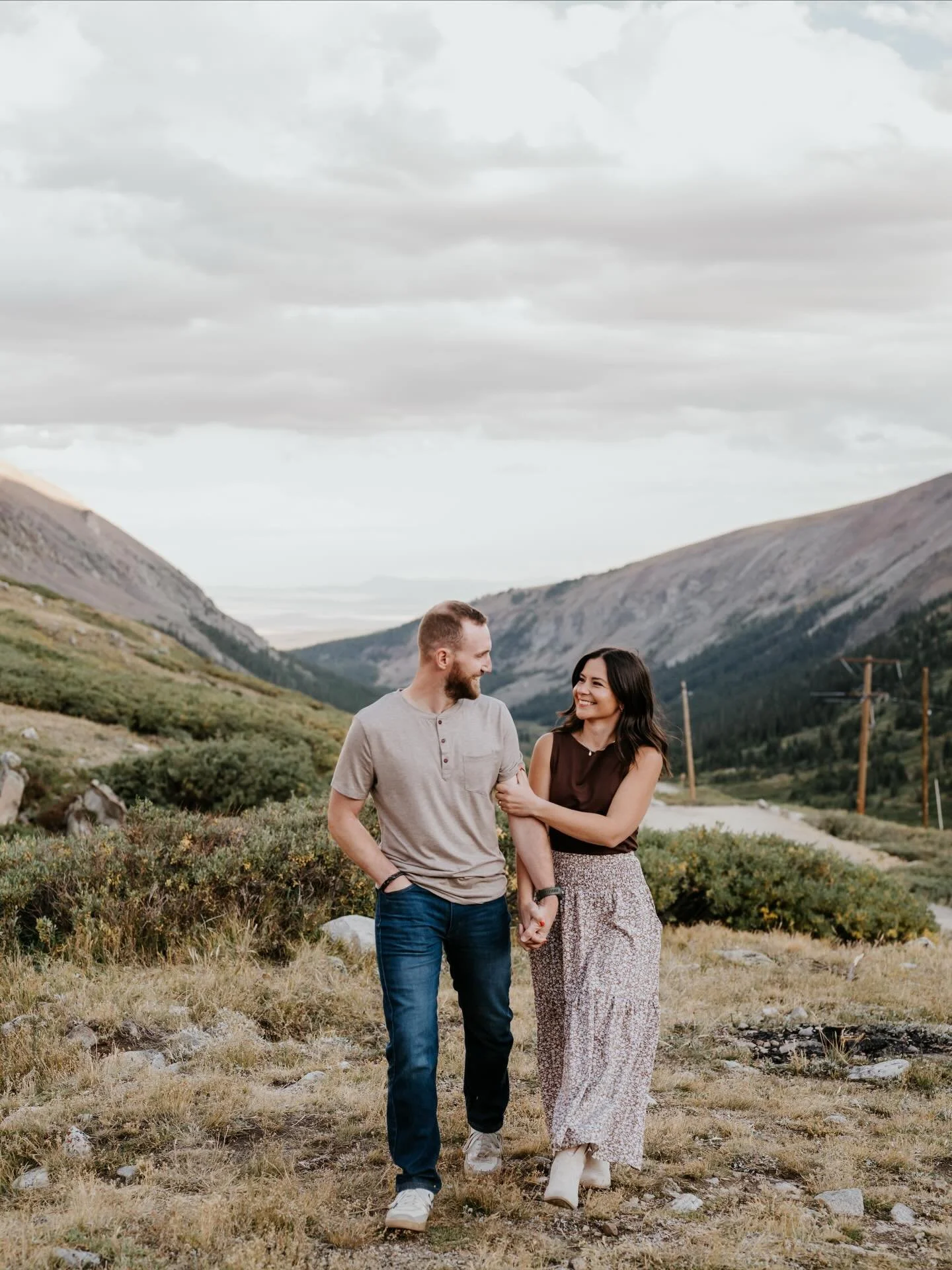 Katie &amp; Tyler | Mountain Session 

How do I even write a caption describing some of my most favorite people on the planet? I&rsquo;ll let the photos speak for me.

These cuties are the best I heart them &hearts;️

#mollymargaretphotography #mount