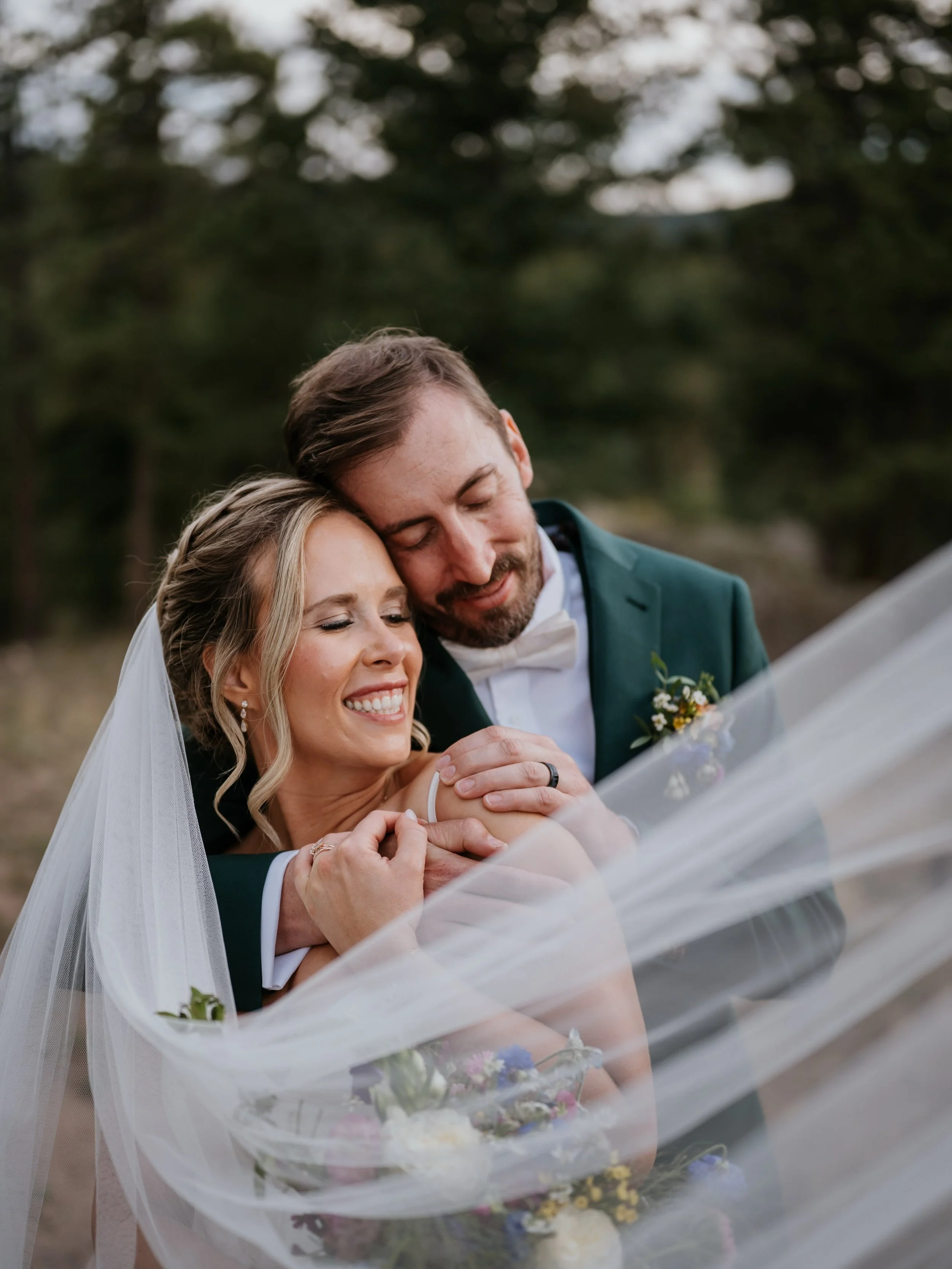 Kelly + Kevin | Woodlands Wedding Sneak Peek

Such a freaking joyful and wonderful wedding day. 🤍 The sweetest little (good luck, they say!) showers of rain came through to bless their day, and they were surrounded by the absolute BEST group of peop