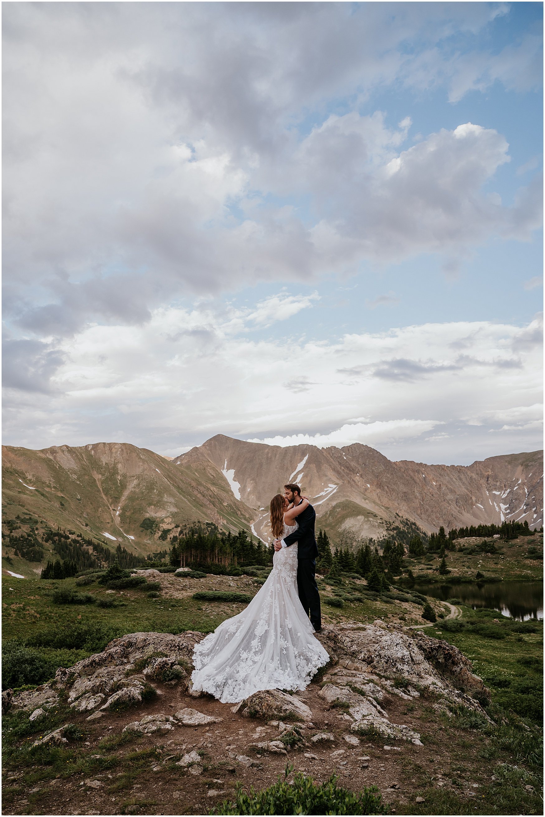 rainy mountain elopement in colorado, colorado elopement photographer, denver wedding photographer, colorado wedding photographer