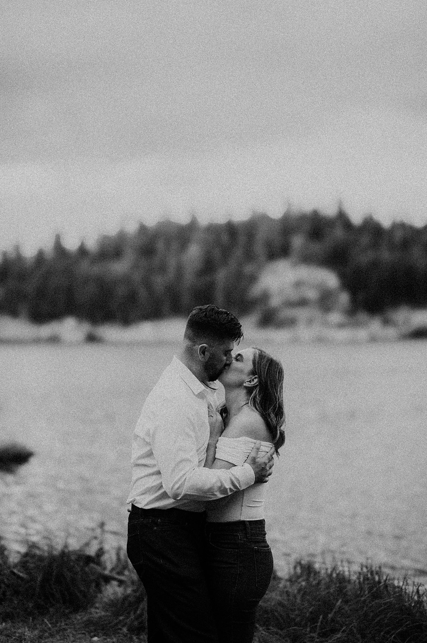 couples portraits in the mountains, colorado wedding photographer, denver wedding photographer, colorado engagement photographer
