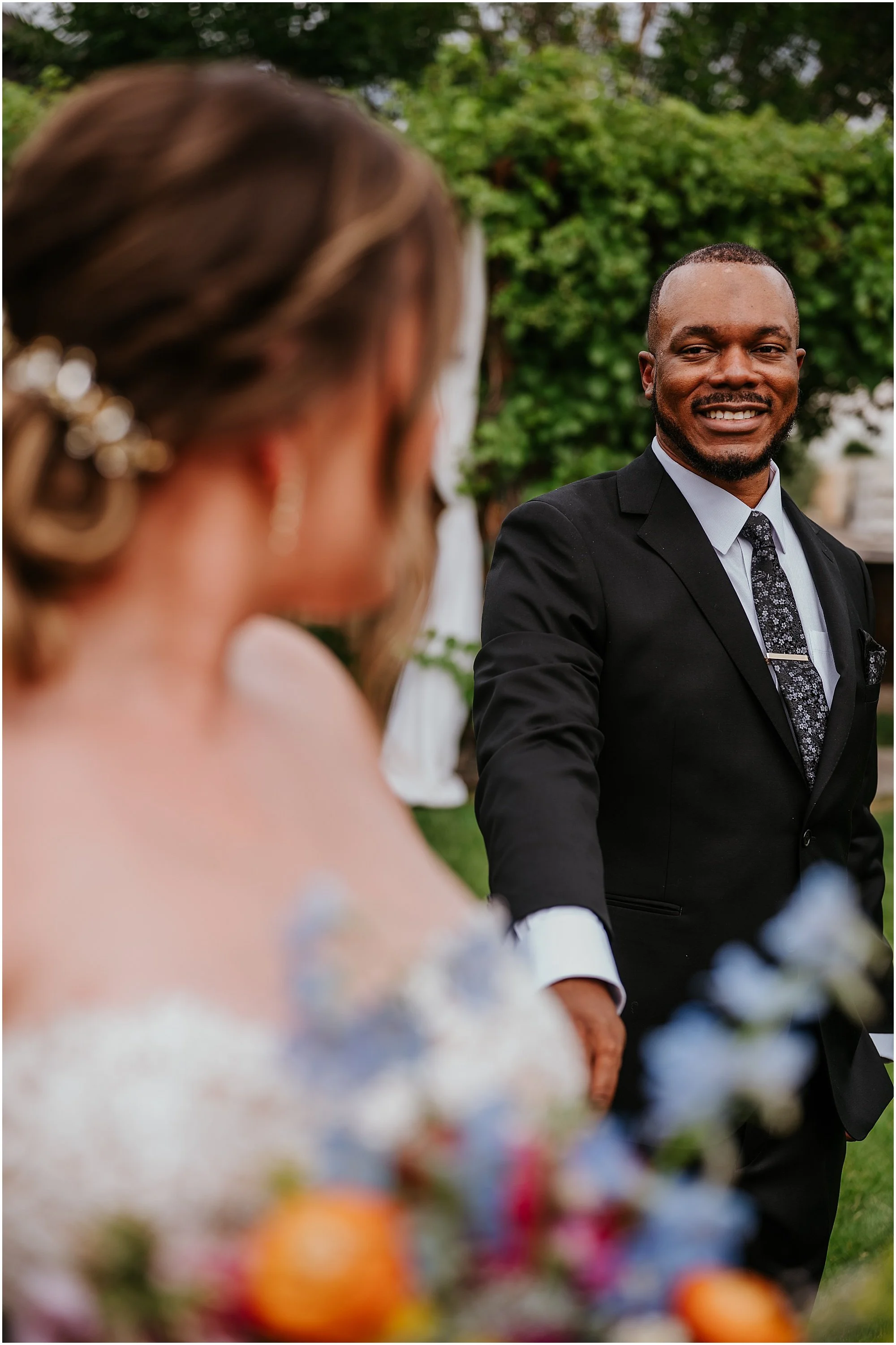 couples portraits in the mountains, colorado wedding photographer, denver wedding photographer, colorado engagement photographer