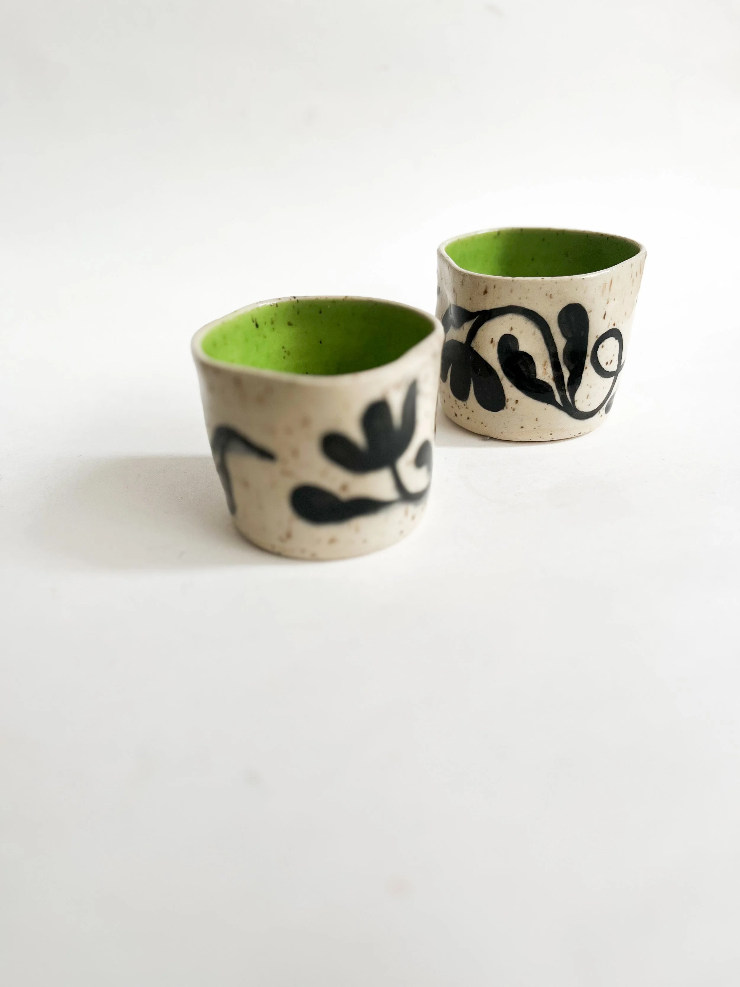 Green Daisy Cup Set