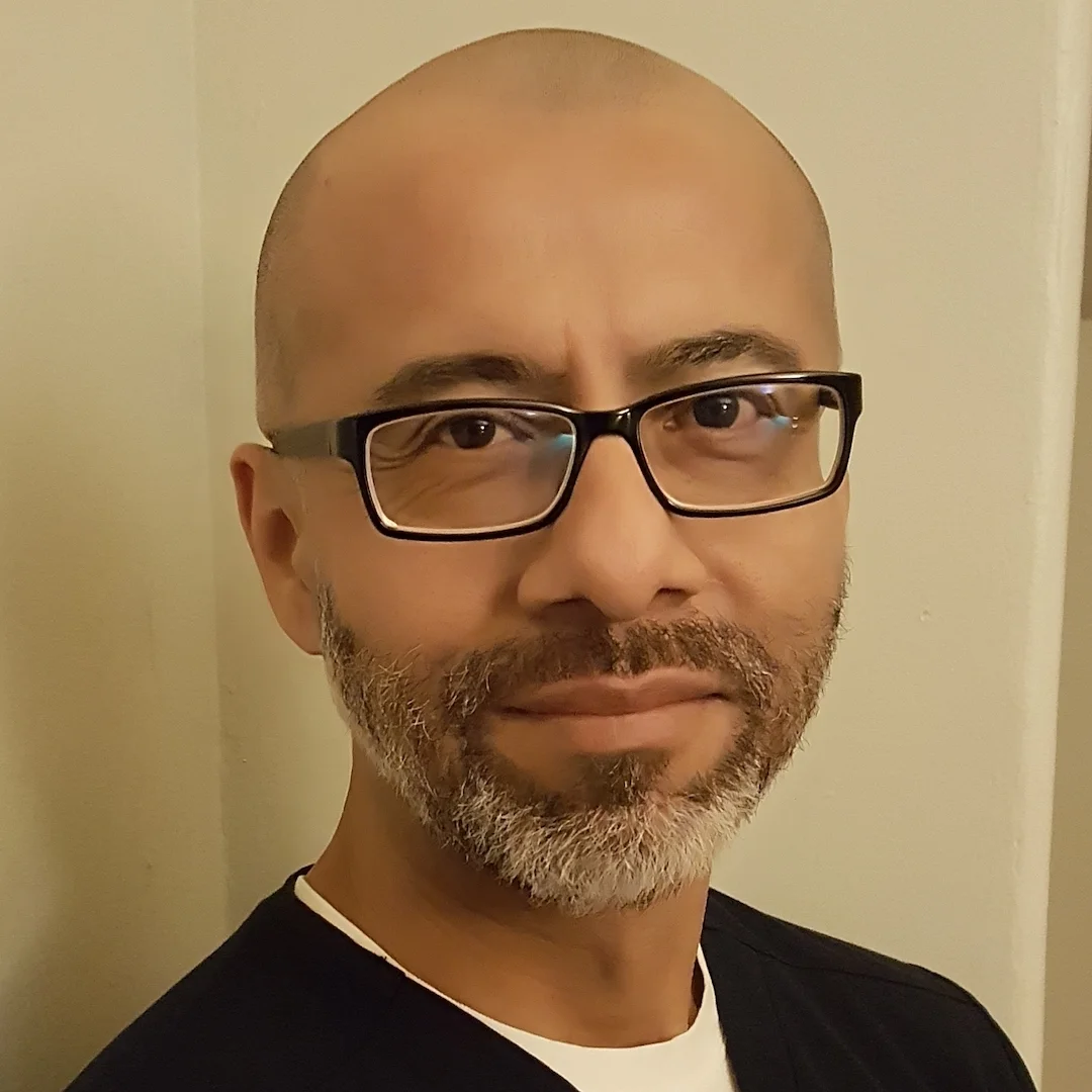 Jesus Arroyo-Lopez LICENSED MASSAGE THERAPIST