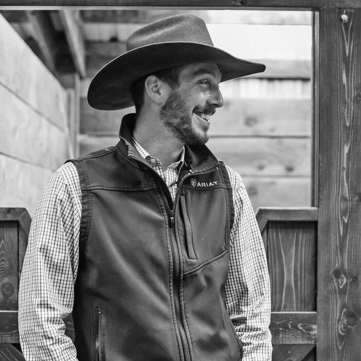 DERICK VAUGHN RANCH MANAGER/ TRAINER: Derick Vaughn was born and raised in Humboldt County. He has had a love and passion for horses since before he could remember but didn’t get his first horse until his early teens. Without any formal training but a passion for quality horsemanship, Derick started helping his friends train horses while attending college. After his first year in school, Derick decided to embark on the journey of becoming a farrier, which quickly became his fulltime job. Shoeing and training horses opened many doors in his life and eventually led Derick to Colorado to train Arabian racehorses and work with some of the top endurance horses in the country. After Colorado, Derick was off to Lexington, Kentucky to work with the best equine podiatrists in the world as one of the farriers at Rood and Riddle Equine Hospital. Derick is excited to join the WSR family and bring his knowledge and experience to the staff, horses, and children.