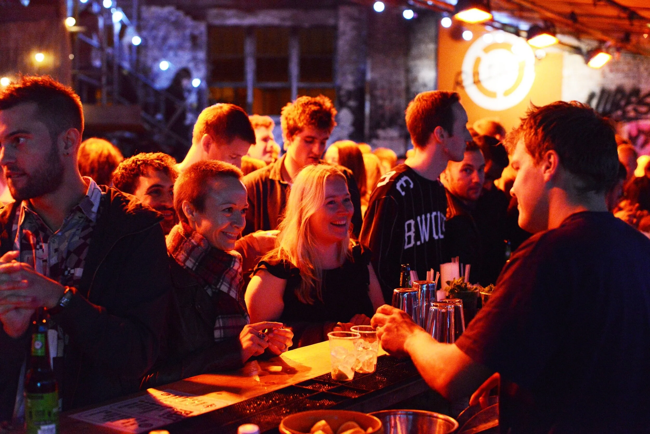 BEERS, BEERS, and more BEERS! BEER'O'CLOCK NITE!!