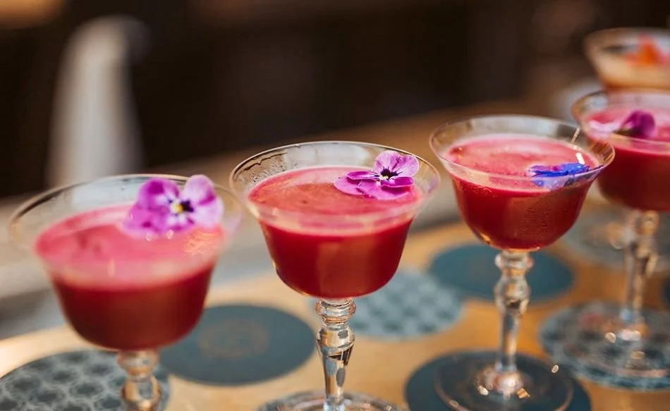 Mondays are great at the Rising Sun Hotel...