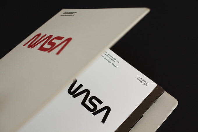 圖片出處:https://www.kickstarter.com/projects/thestandardsmanual/reissue-of-the-1975-nasa-graphics-standards-manual/description