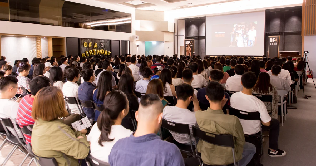 如何克服演說中的恐懼?