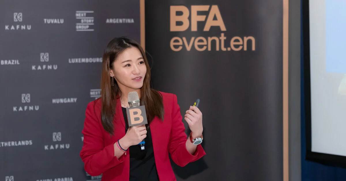 Vicky _ Top Luxury Brand CRM Data Analyst “ Even if something doesn’t make sense at the moment, don’t stop and don’t give up. ”