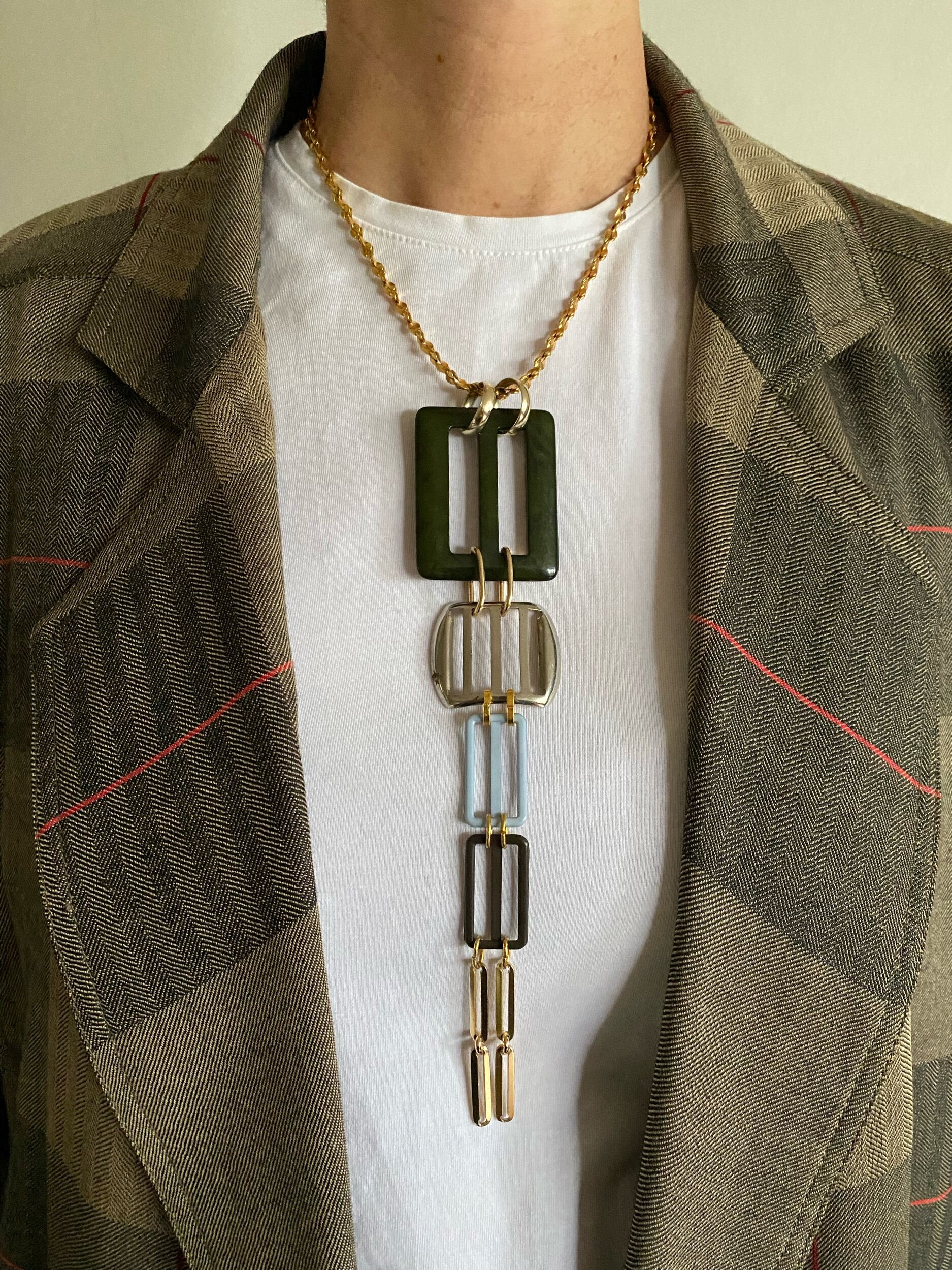 5E92687A-64B2-4C76-B763-4E0C160E2360