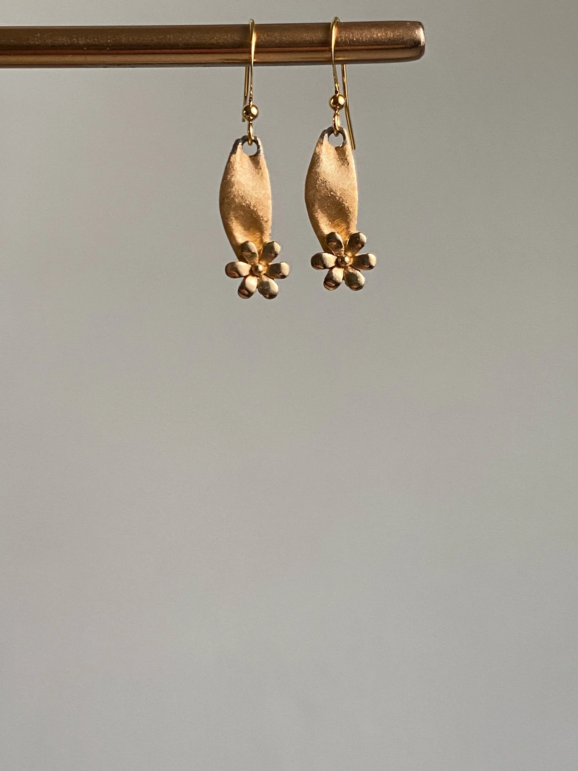 Little delicate flower earrings