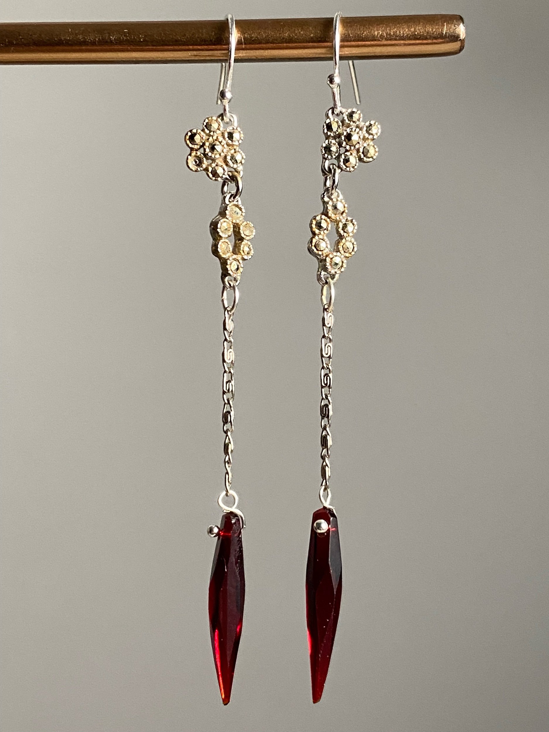 Elegant silver red earrings
