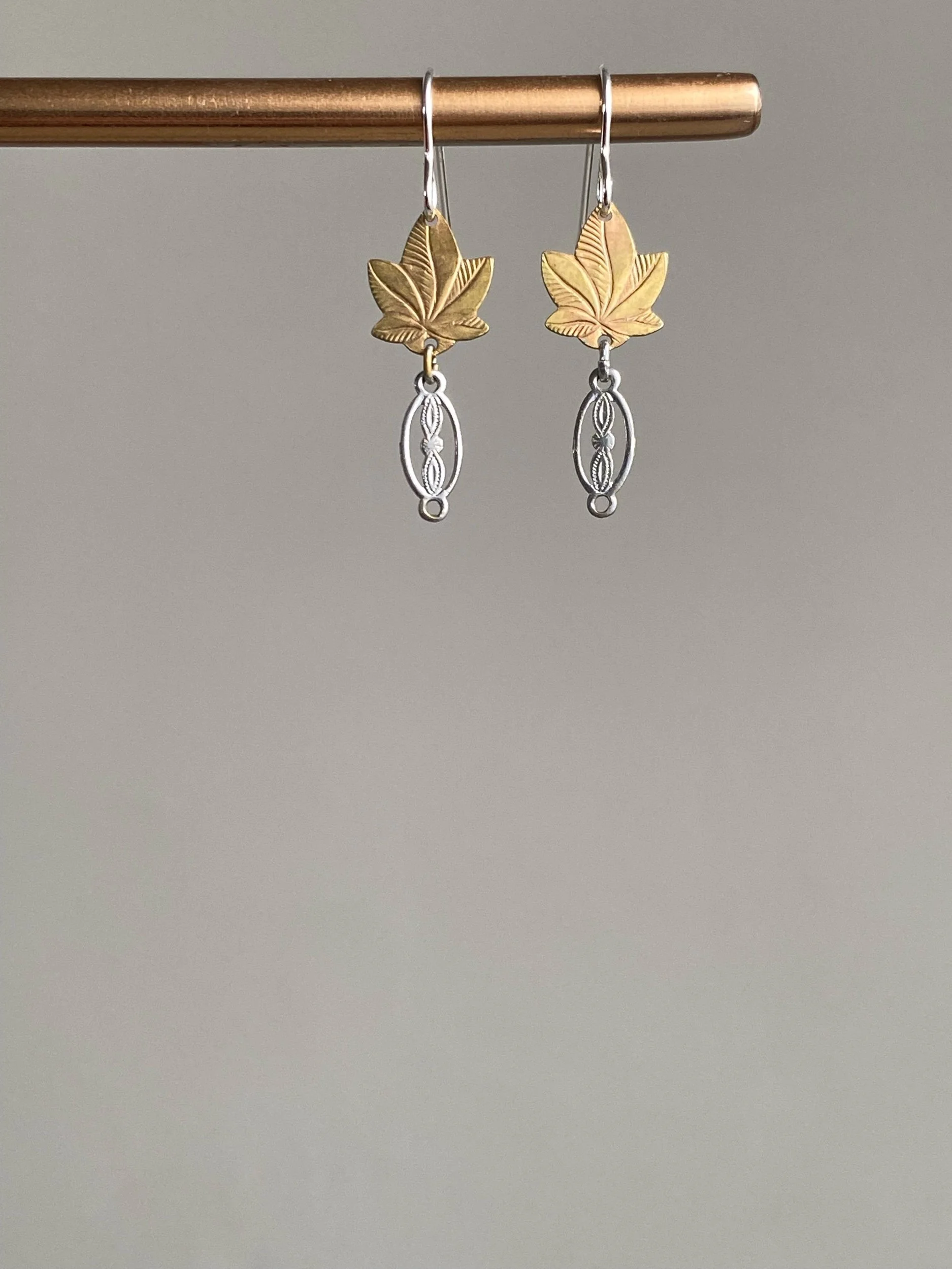 Little 2-tone earrings