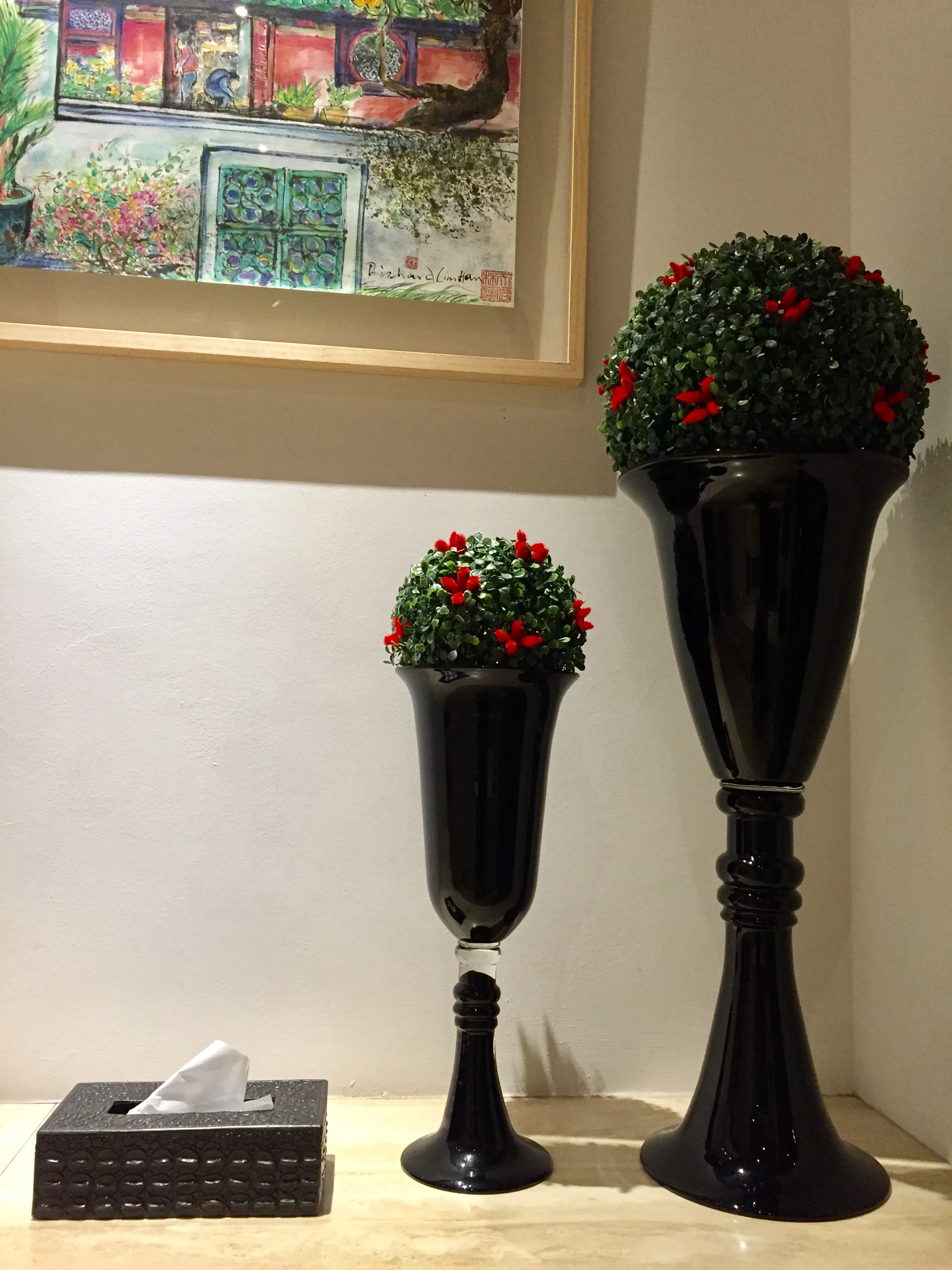 croco tissue holder.JPG