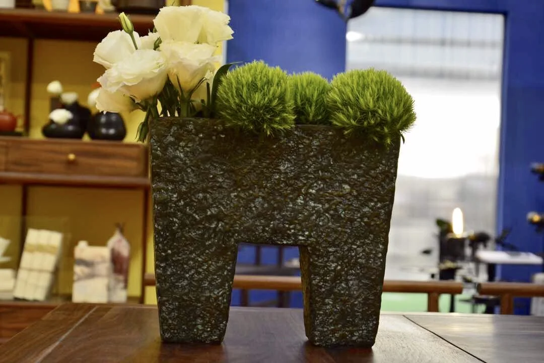 Jap vase 2.jpg