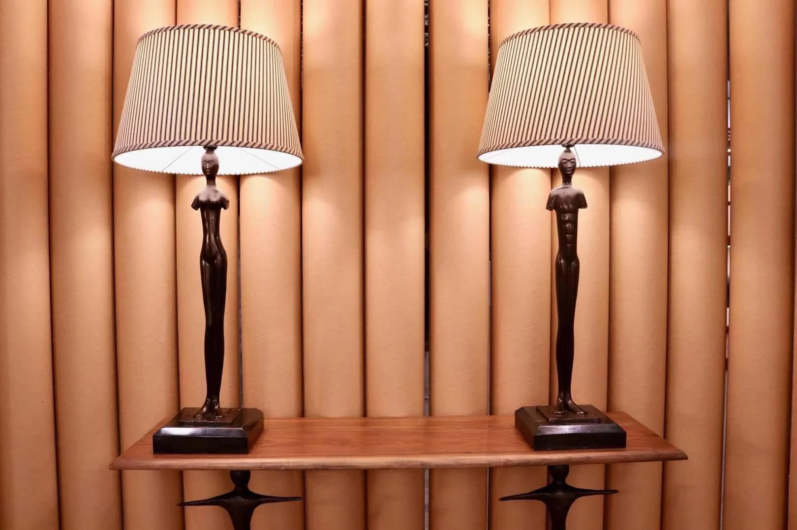BLOOMINGDALES MW LAMP.JPG