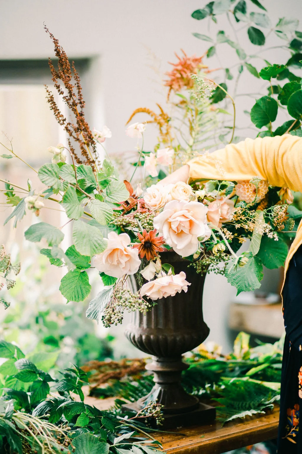 LargeUrnWorkshopwithFirenzaFlowers|Ireland|BelleandBeauFineArtPhotographyCopyright2018-39.jpg