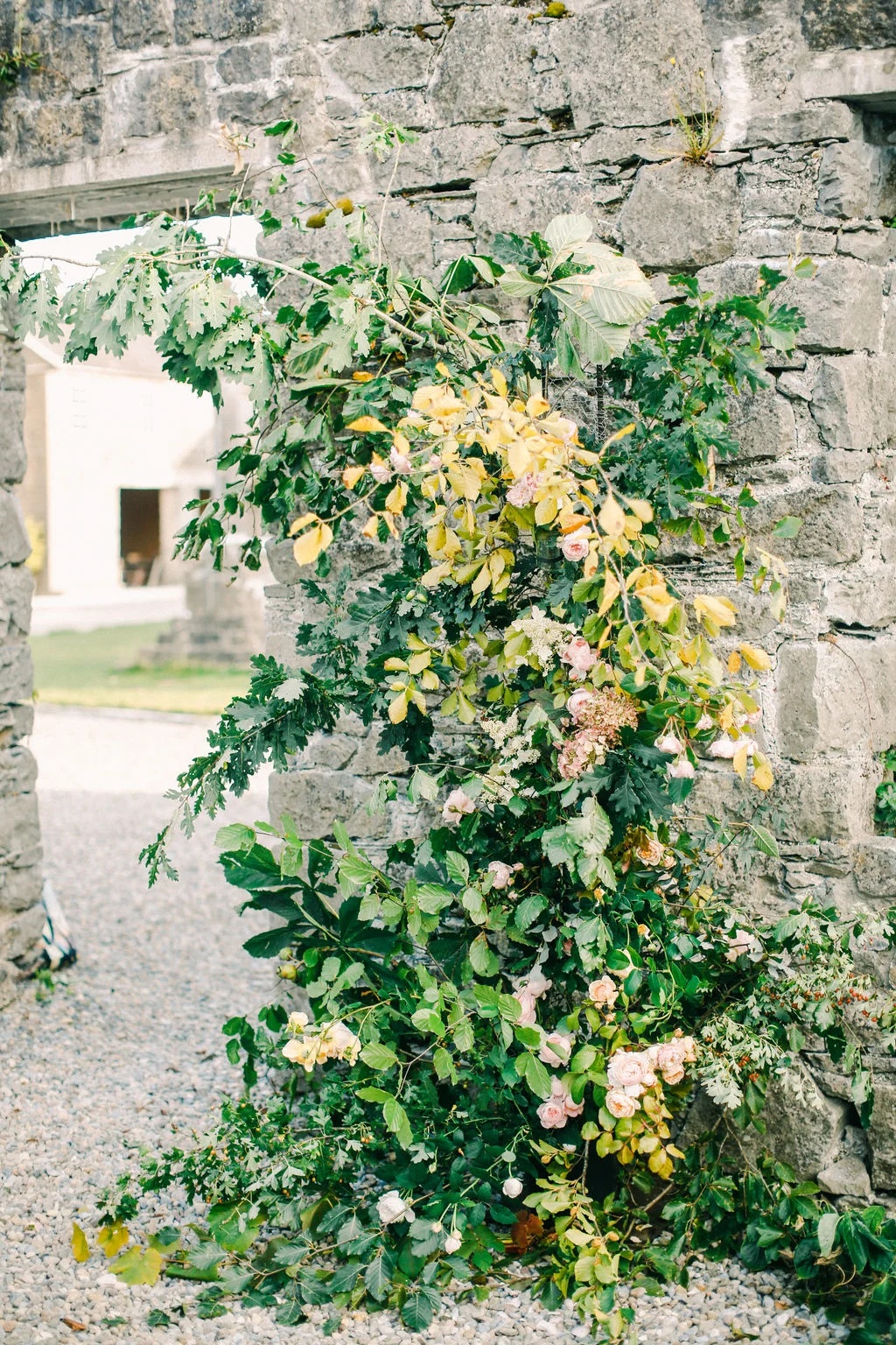 LargeUrnWorkshopwithFirenzaFlowers|Ireland|BelleandBeauFineArtPhotographyCopyright2018-259.jpg