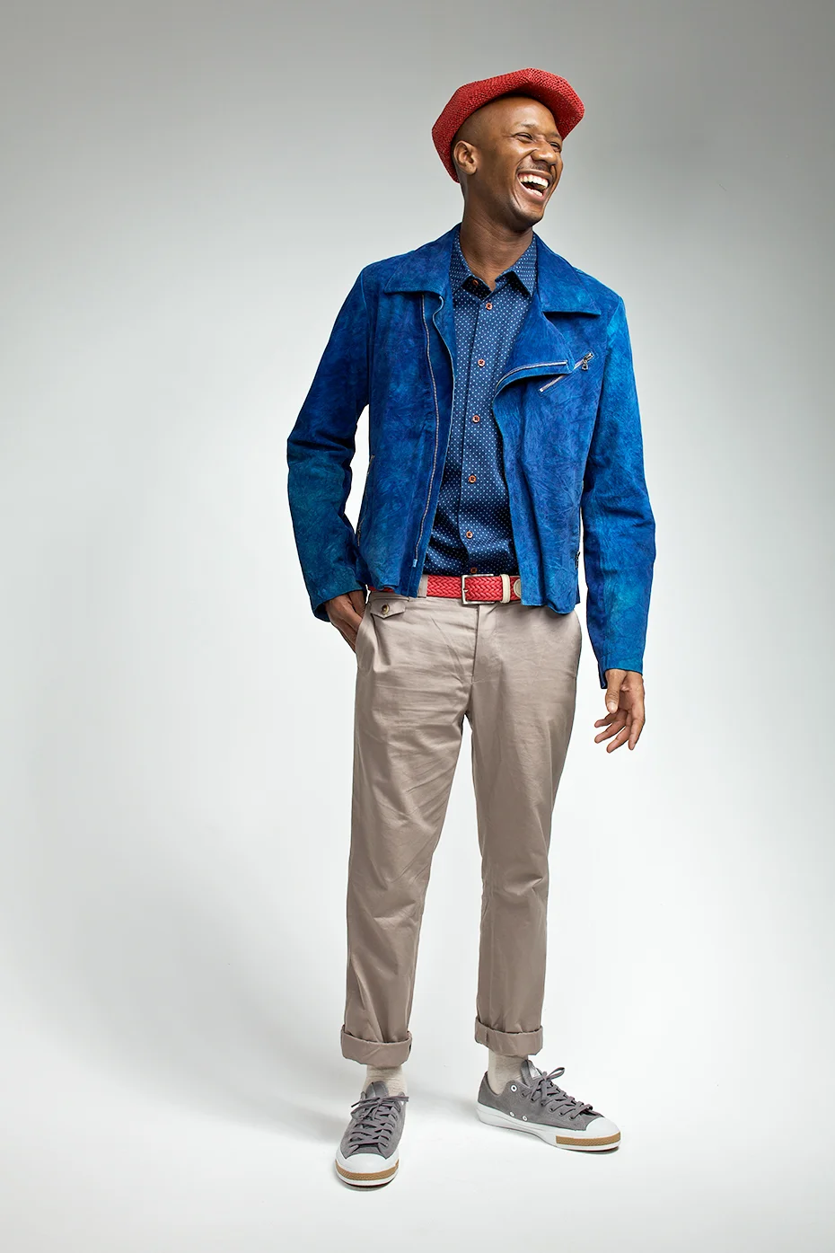 -  PRESS PLAY  -   DIO, DUTCH RAPPER,   HIPHOP/ POP UNDER THE LABEL TOP-NOTCH, WON GROTE PRIJS VAN NEDERLAND, GOUDEN GREEP, TMF AWARDS AND FUNX AWARD