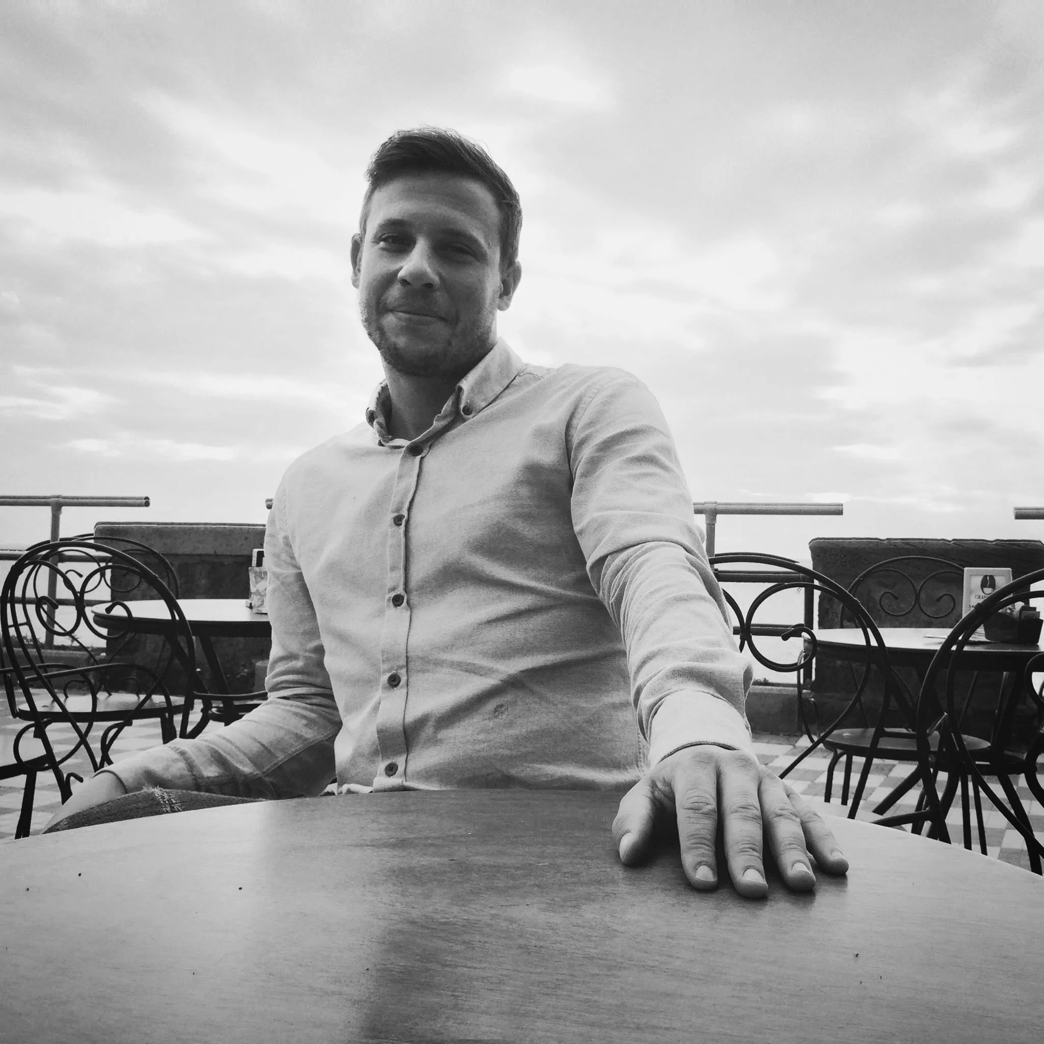 Bradley Castelli Editor and Copywriter